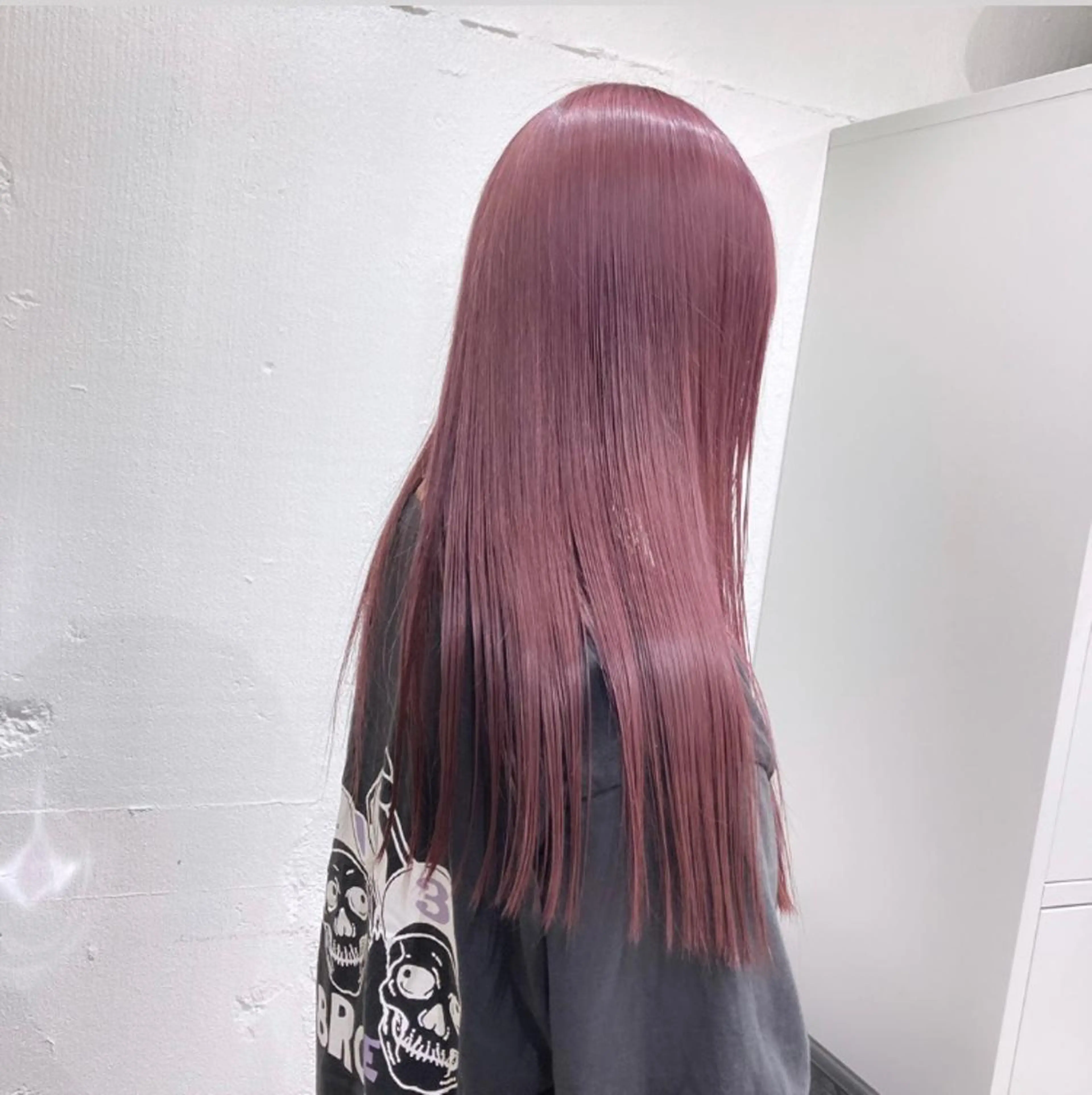 セミロング カラー 渋谷🎨ブリーチ特化 ×エクステ🎨レンのヘアスタイル