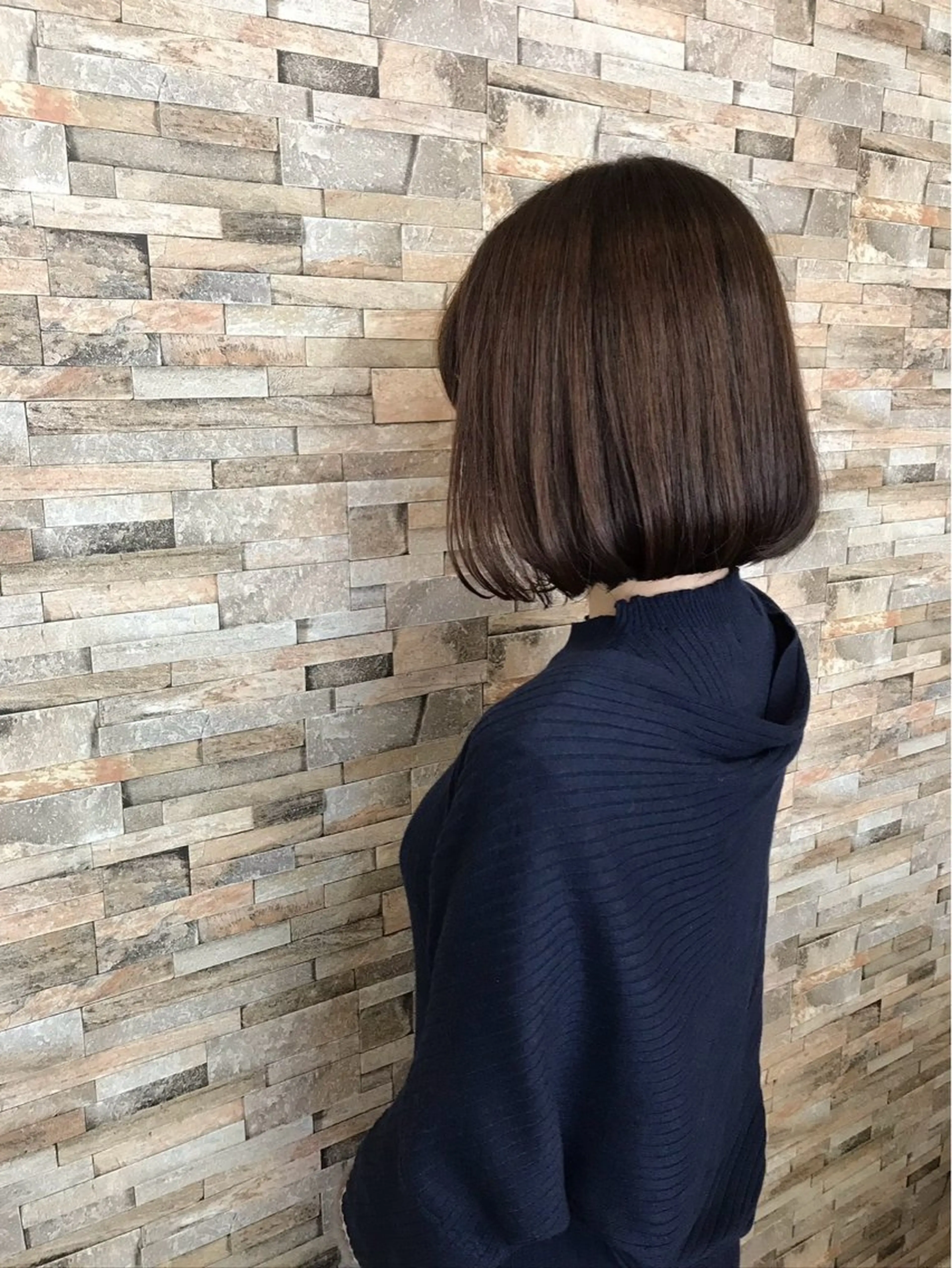 カラー TERUYA shionのヘアスタイル