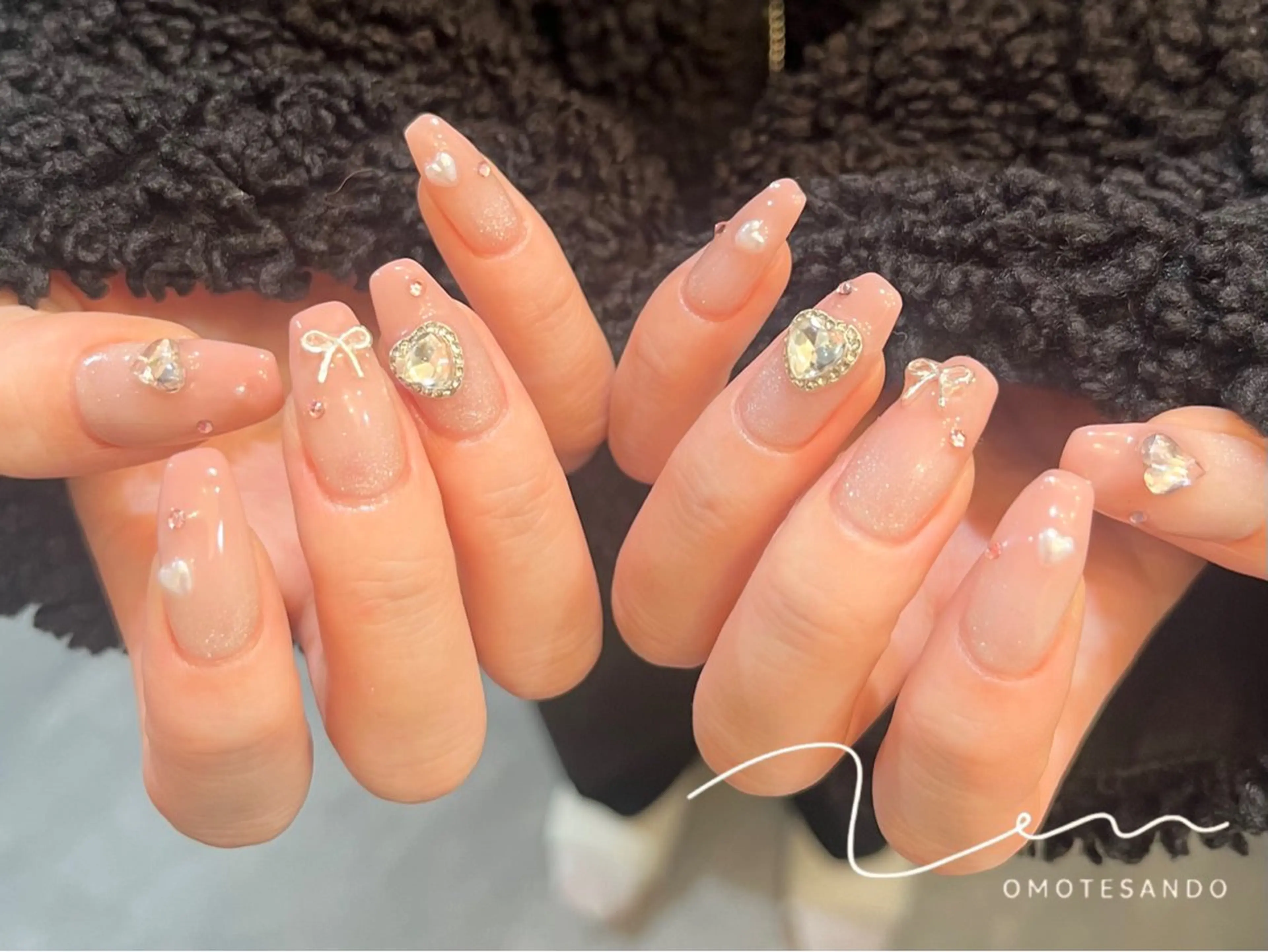 ロング . azusaのネイルデザイン