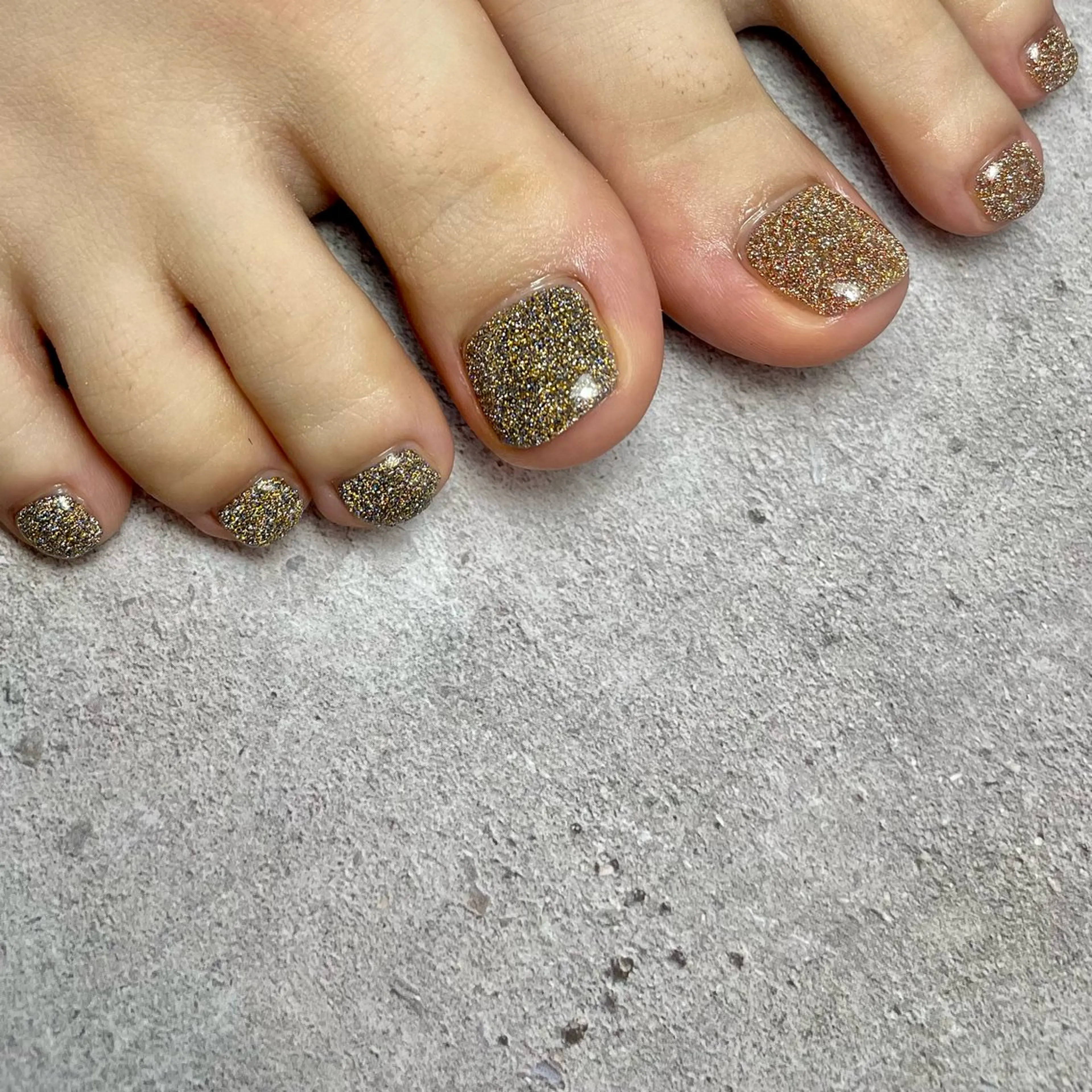 ネイル フラッシュネイル ラメ(グリッター) フットネイル Reflection marikoのネイルデザイン