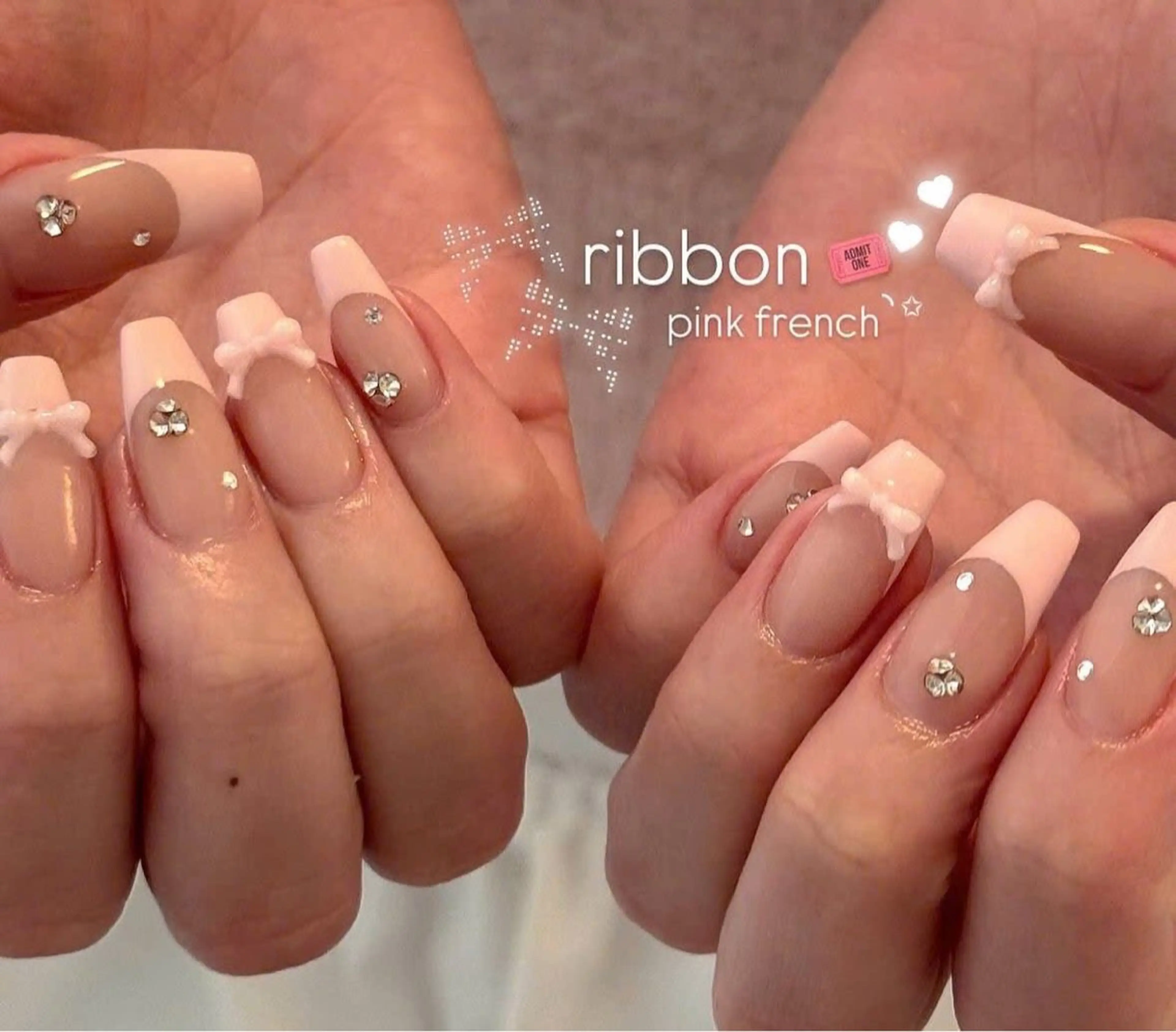 ネイル グラデーション ラメ(グリッター) マグネットネイル ミラーネイル ニュアンスネイル ハンドネイル Lumi de nailsのネイルデザイン