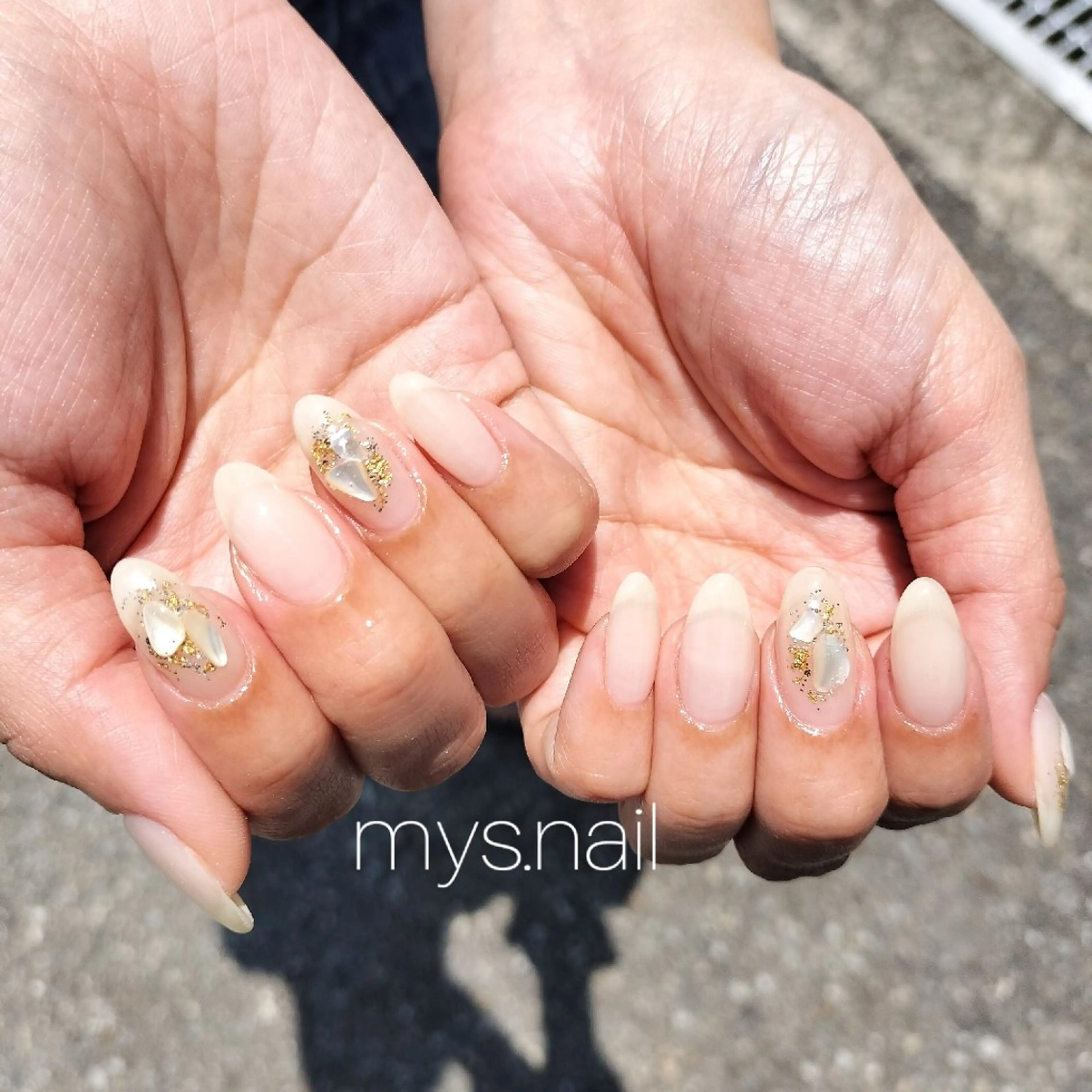 【人気No.1】持込アート4〜6本・似合わせニュアンス🌼（美フォルム形成）の写真