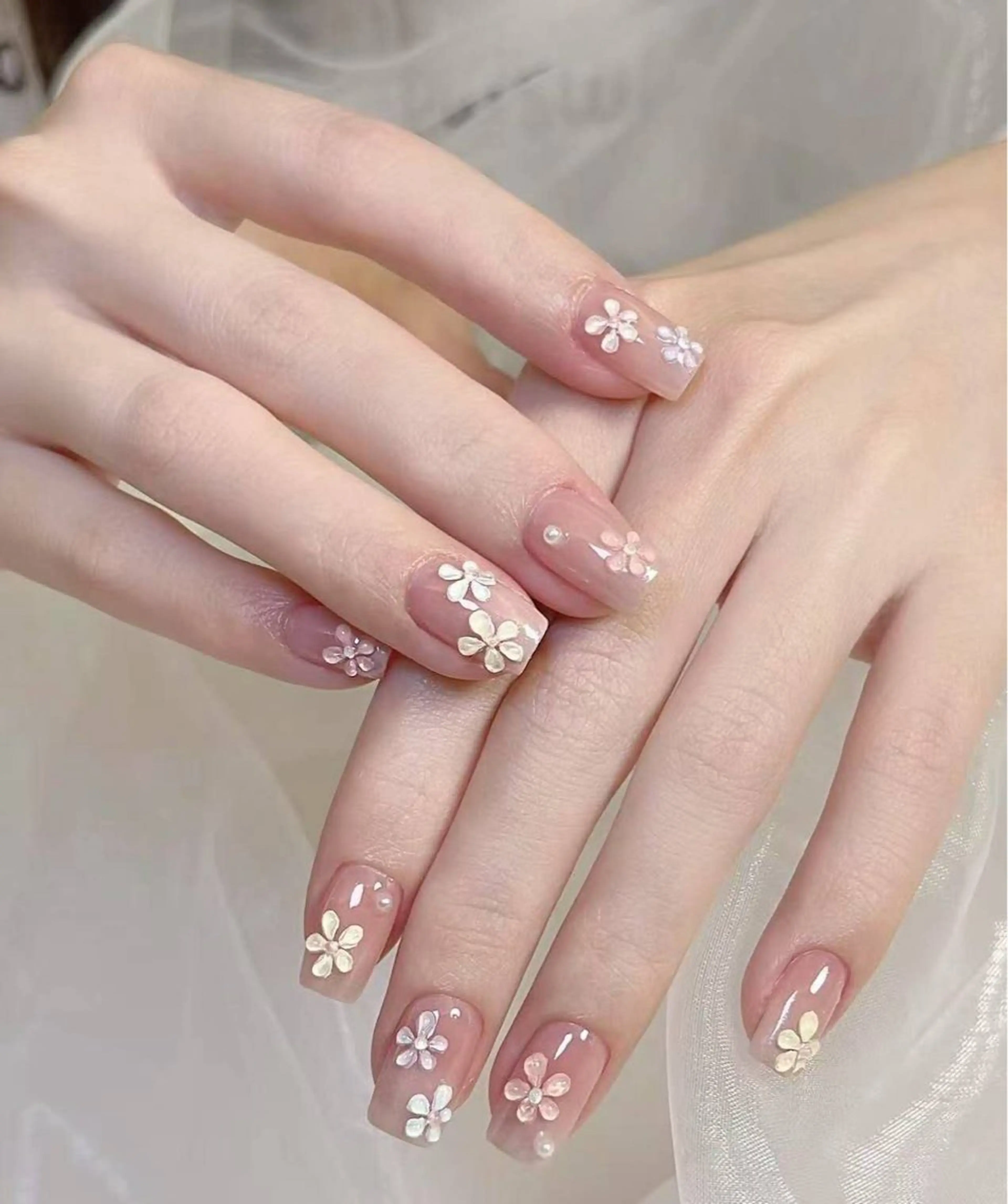 ネイル フラワーネイル フレンチネイル ジェルネイル ガラスフレンチ ハート ハンドネイル BabyYouMi nailのネイルデザイン