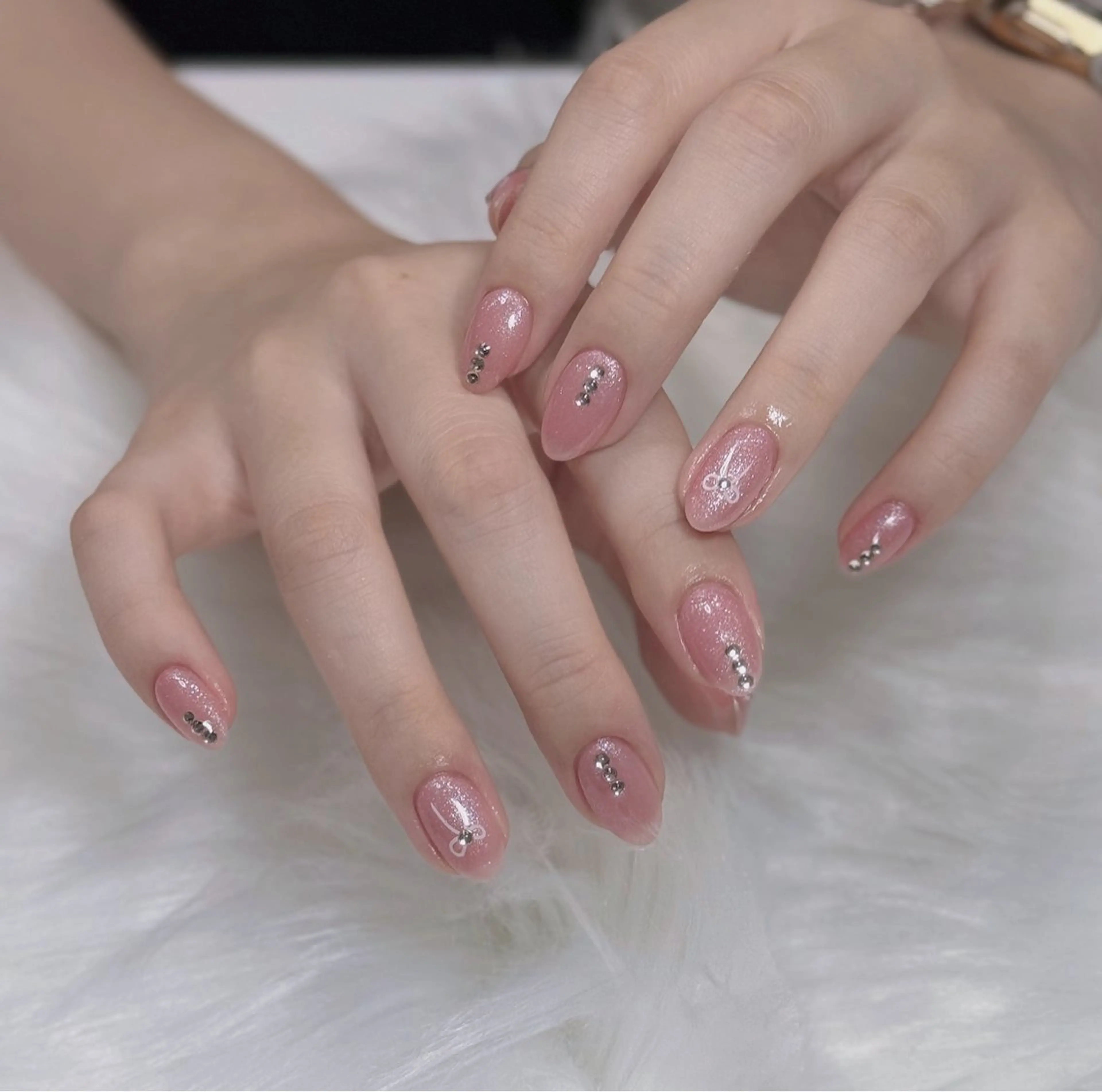 ネイル オーロラネイル チークネイル フットネイル フレンチネイル ジェルネイル ハンドネイル Nichi Nailsのネイルデザイン