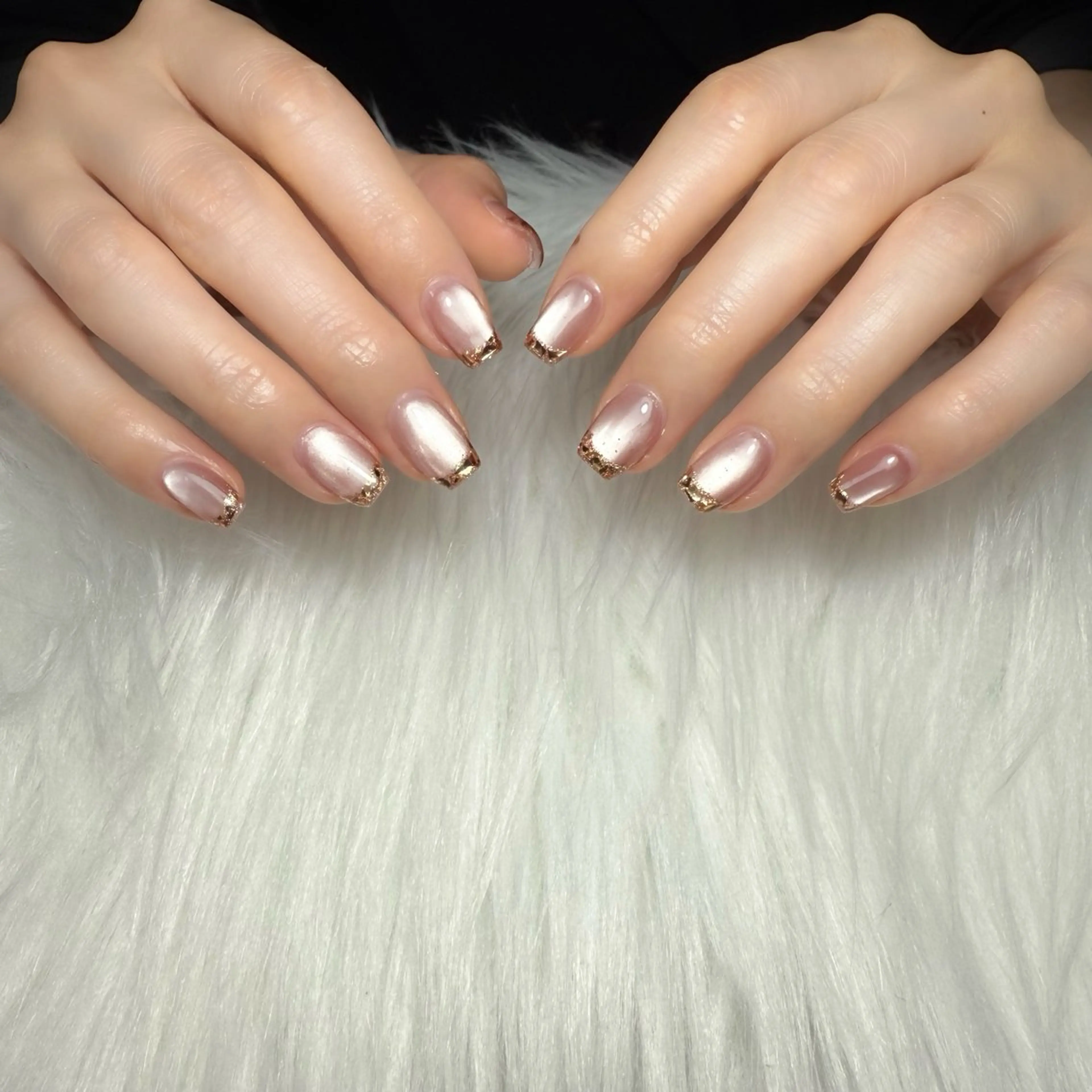 ネイル フレンチネイル ガラスフレンチ Rosie Nail サロン南越谷のネイルデザイン