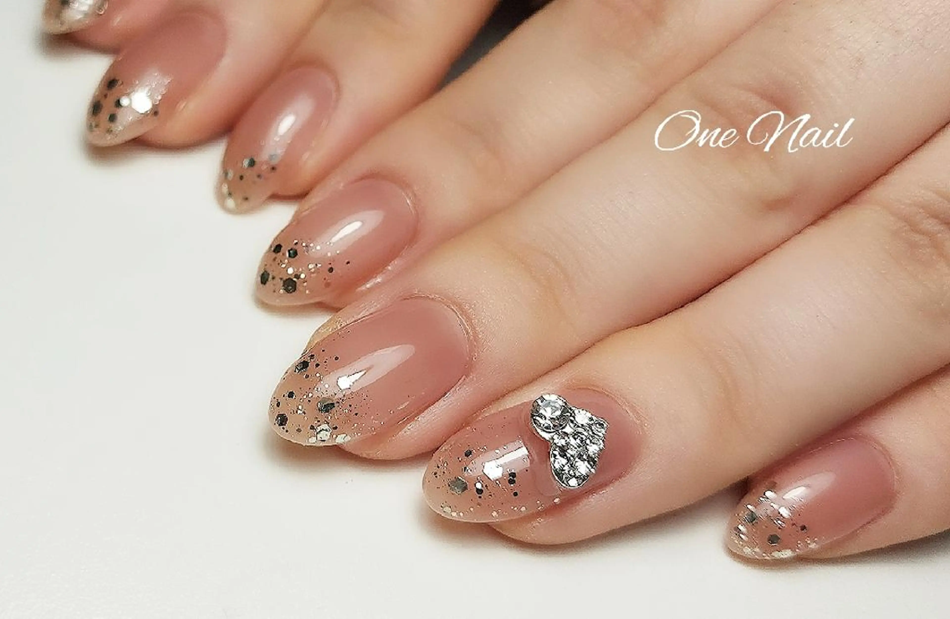 ネイル One nailのネイルデザイン