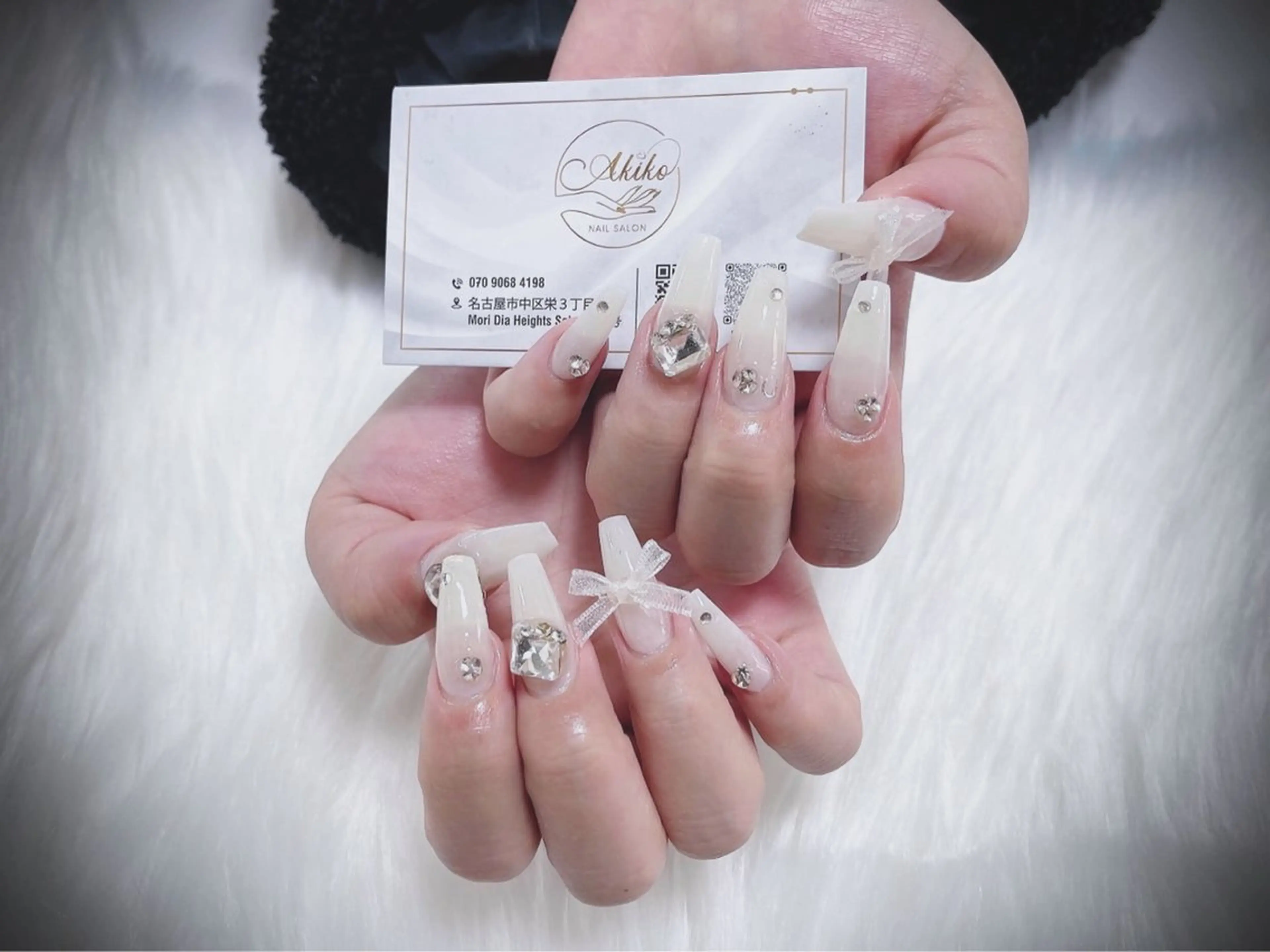 ネイル フットネイル ジェルネイル 韓国ネイル マグネットネイル 持ち込み ハンドネイル Akiko ネイルサロン所属・AKIKO ネイルサロンのネイルデザイン