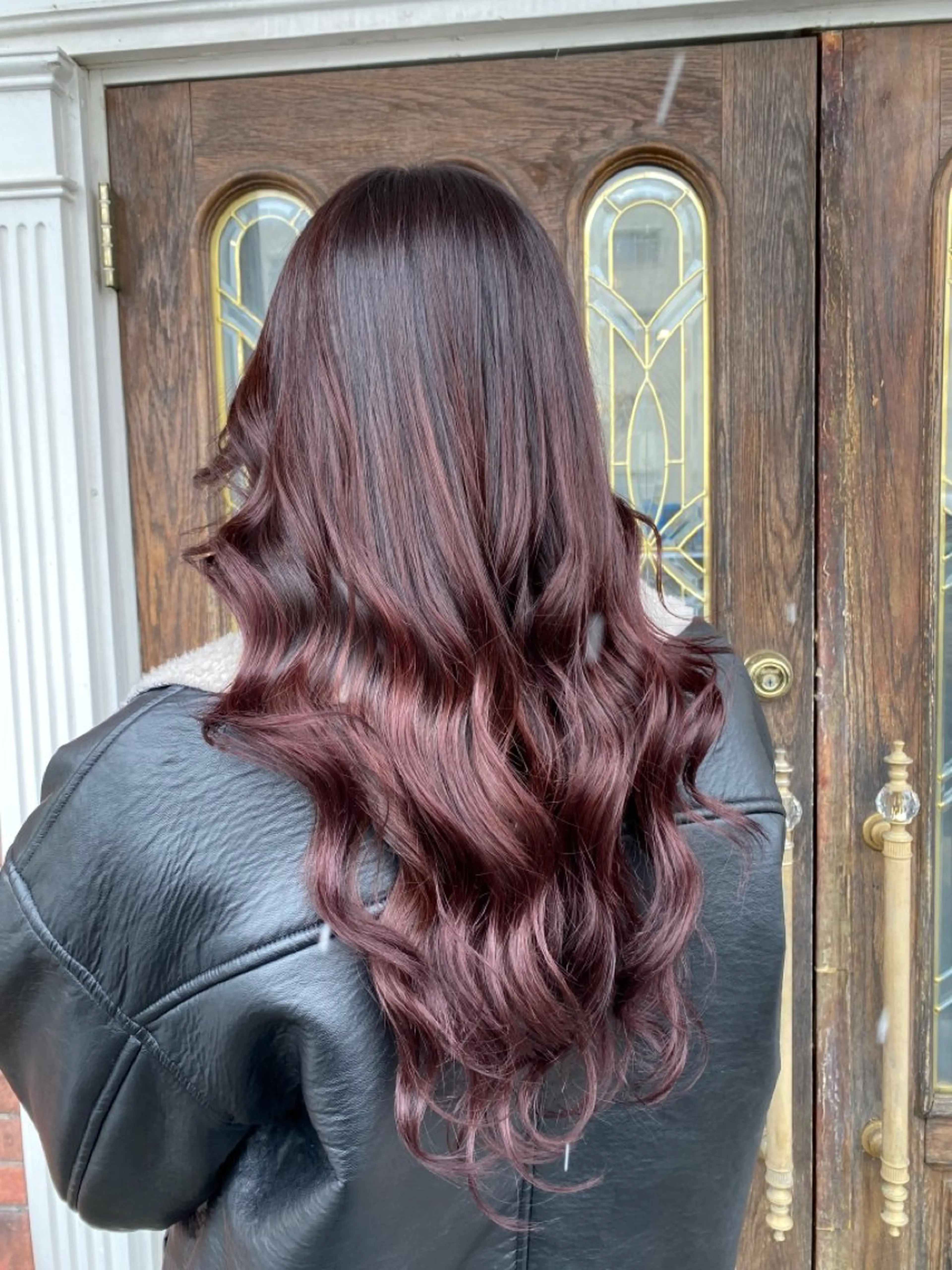 ロング カラー 山西 真琴のヘアスタイル