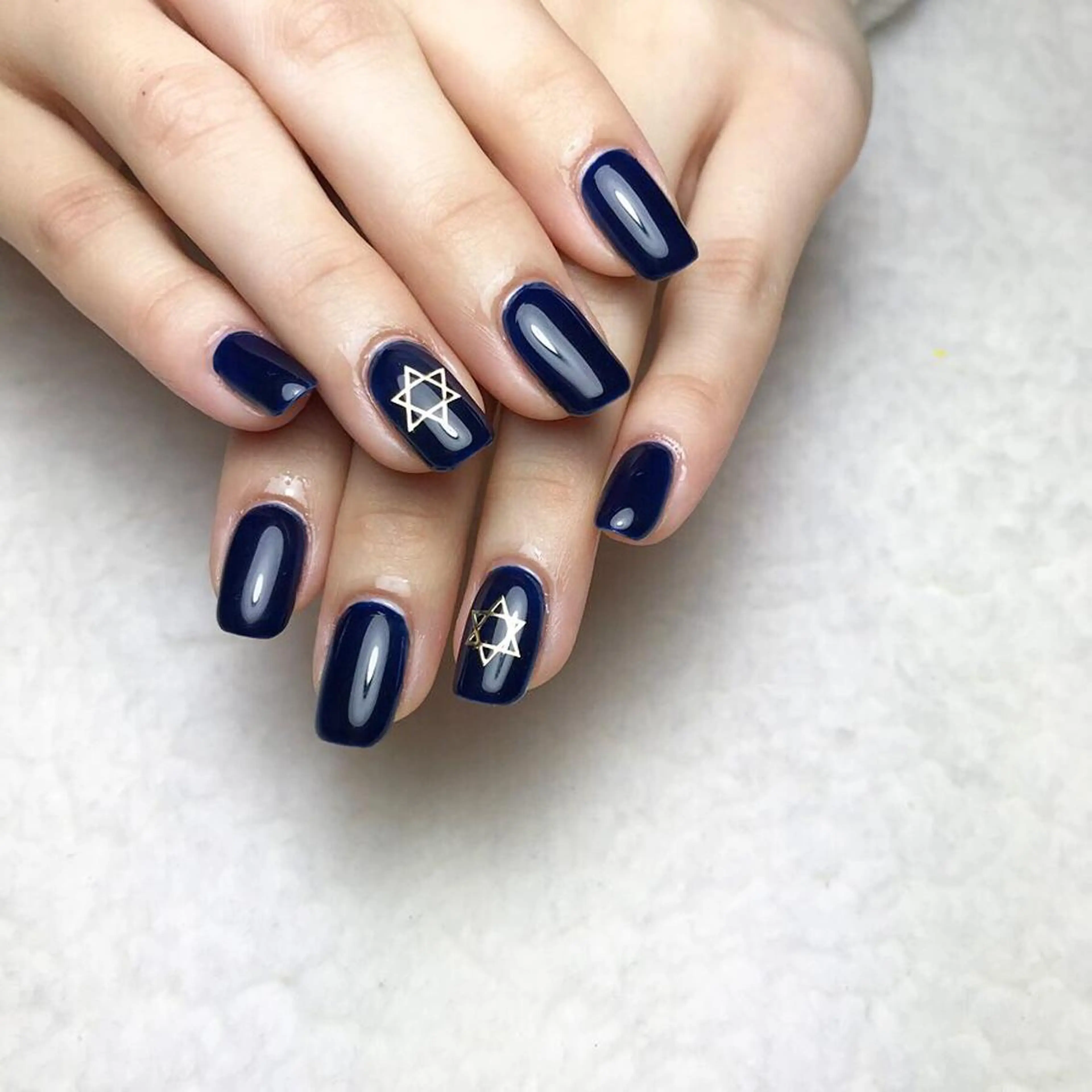 ネイル ネイビー ワンカラーネイル ハンドネイル COCO +のエステ・リラクイメージ