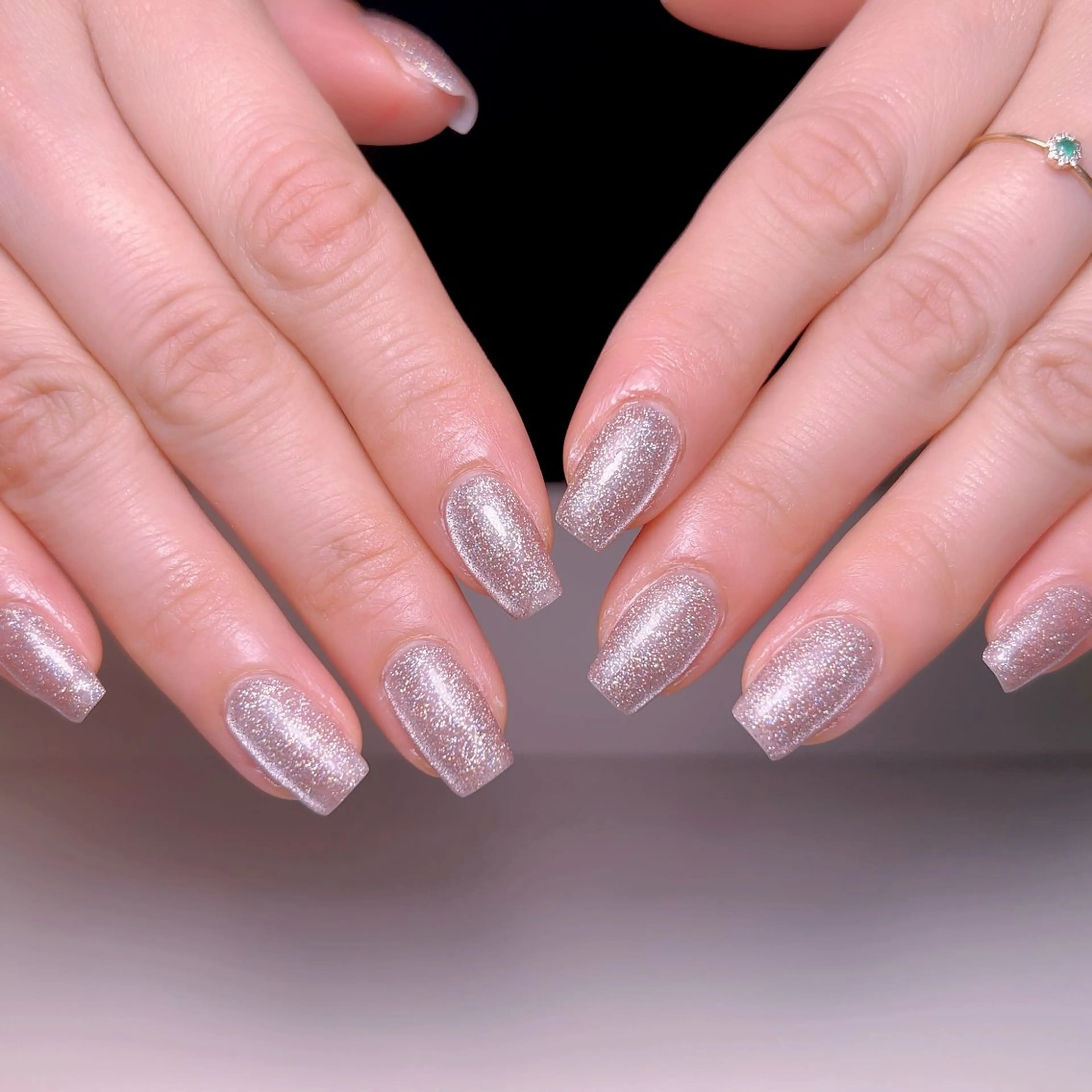 ネイル フレンチネイル ジェルネイル グラデーション 韓国ネイル マグネットネイル ハンドネイル 【長さ出し】 IRIS NAILのネイルデザイン