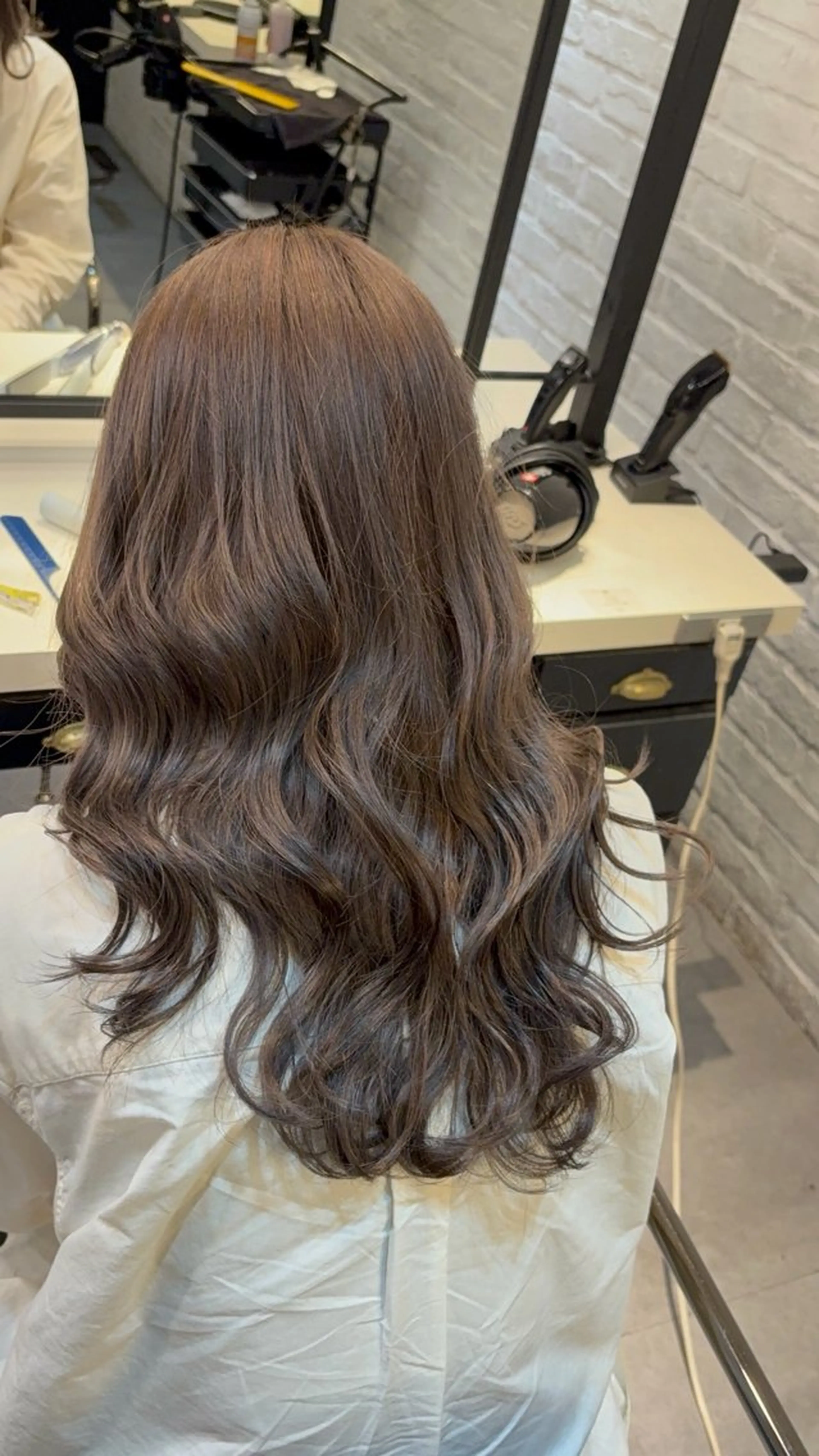 ロング カラー ベージュカラー ブラウンカラー オリーブベージュ オリーブブラウン ヘアカラー トリートメント 美咲🤎 /艶カラー /ハイライトカラーのヘアスタイル