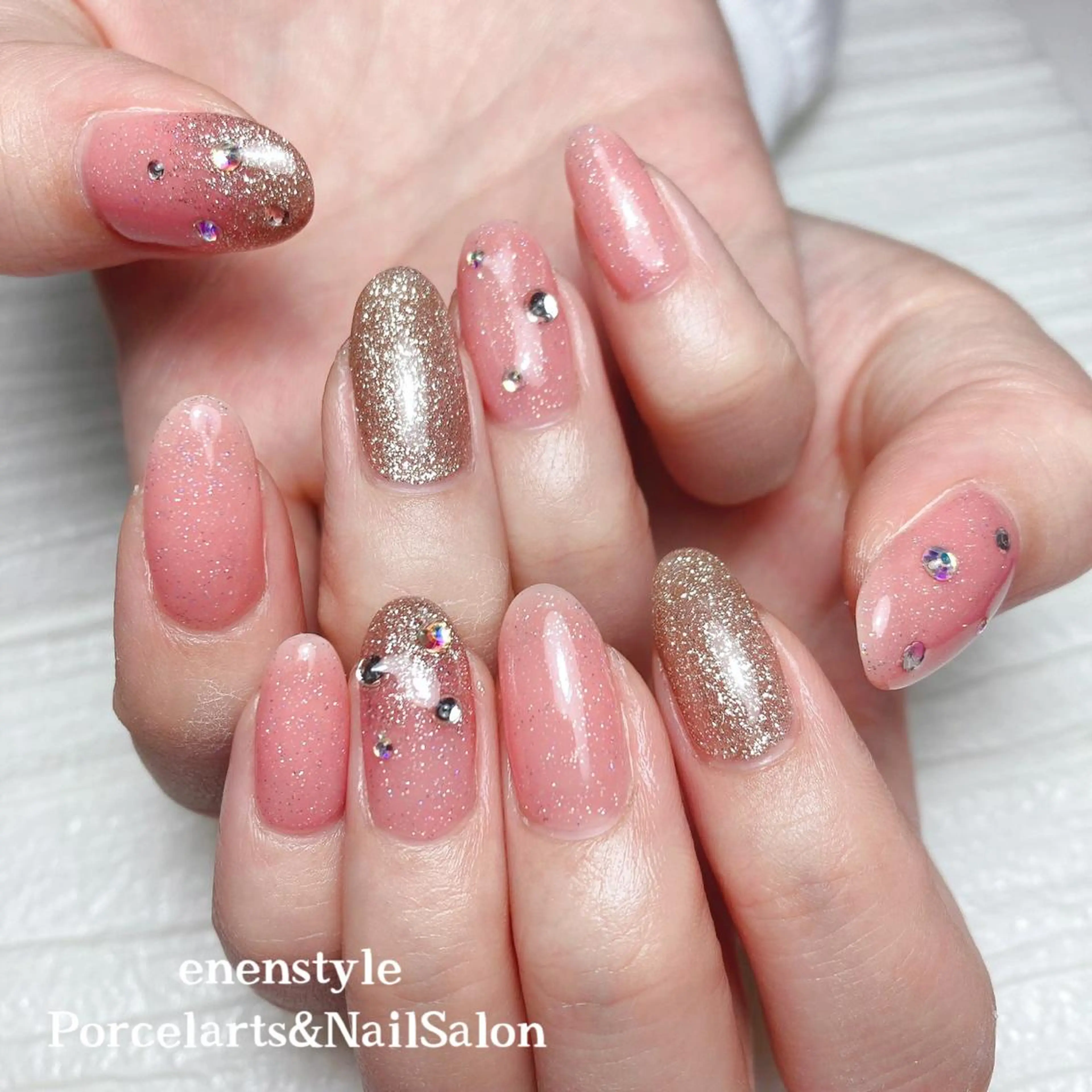 ミディアム ネイル 👑enen style👑のネイルデザイン