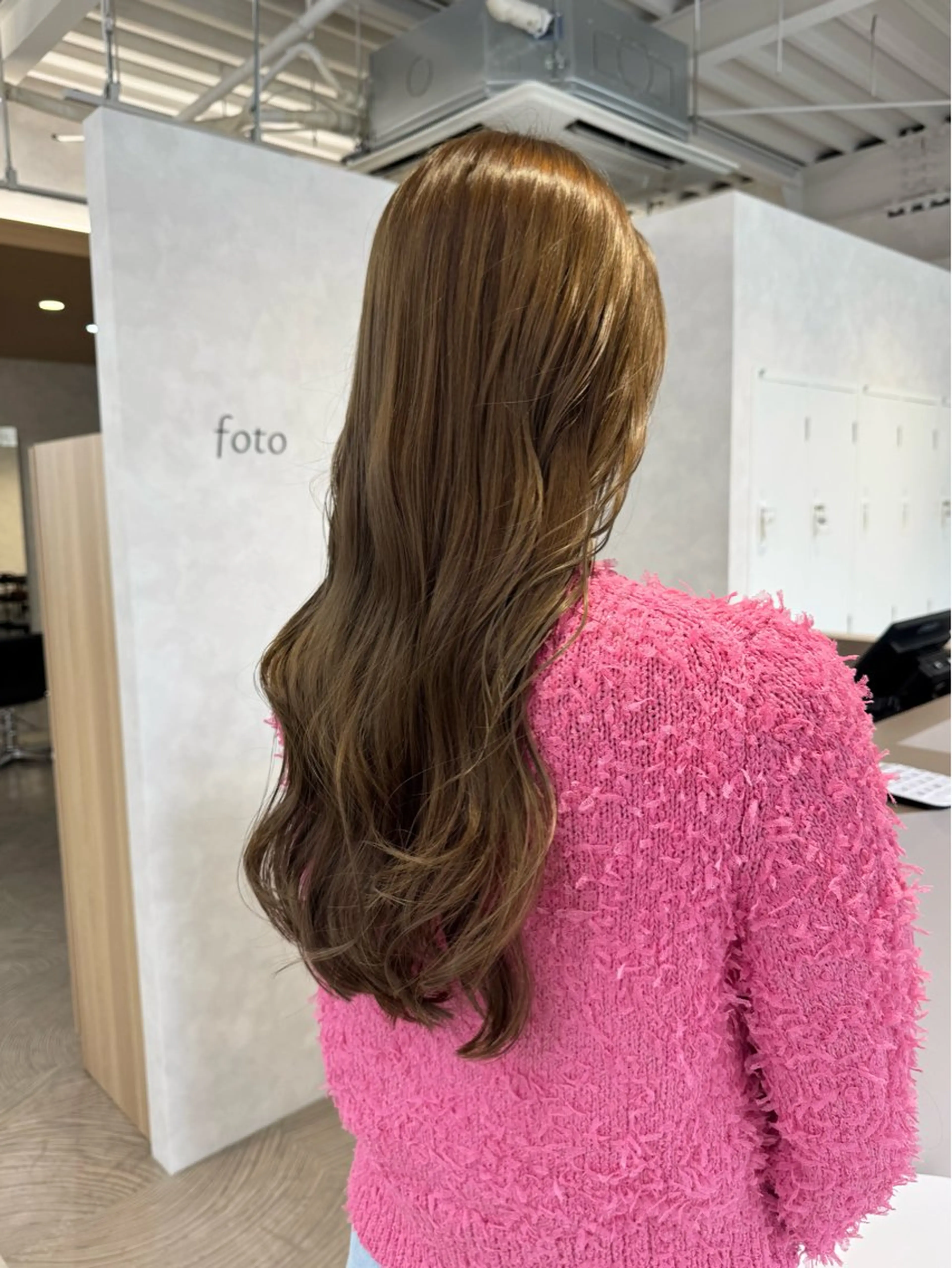 ロング カラー アッシュ ベージュカラー 韓国風🇰🇷レイヤ ーKEI🇰🇷のヘアスタイル