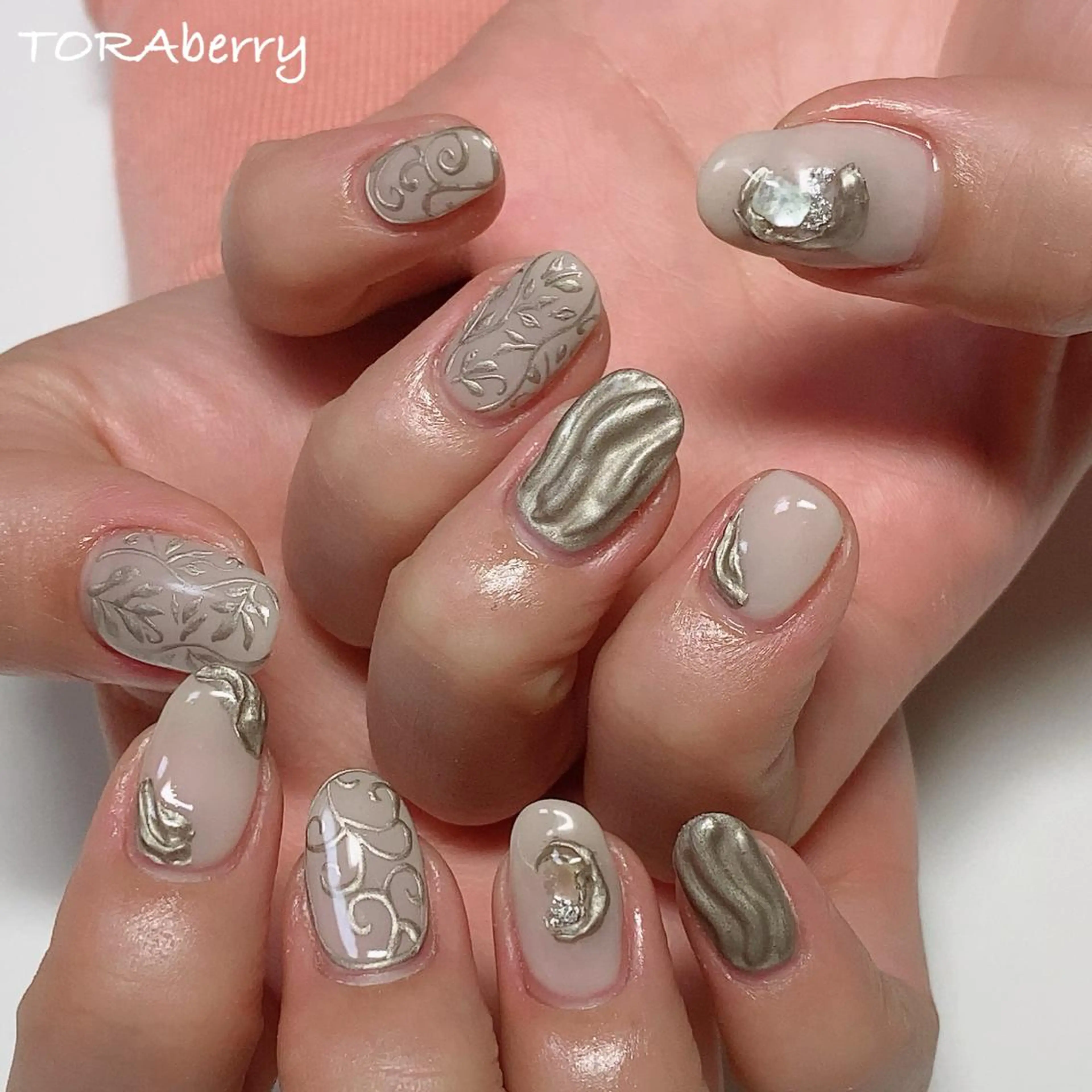 ネイル ネイリスト なつみのネイルデザイン