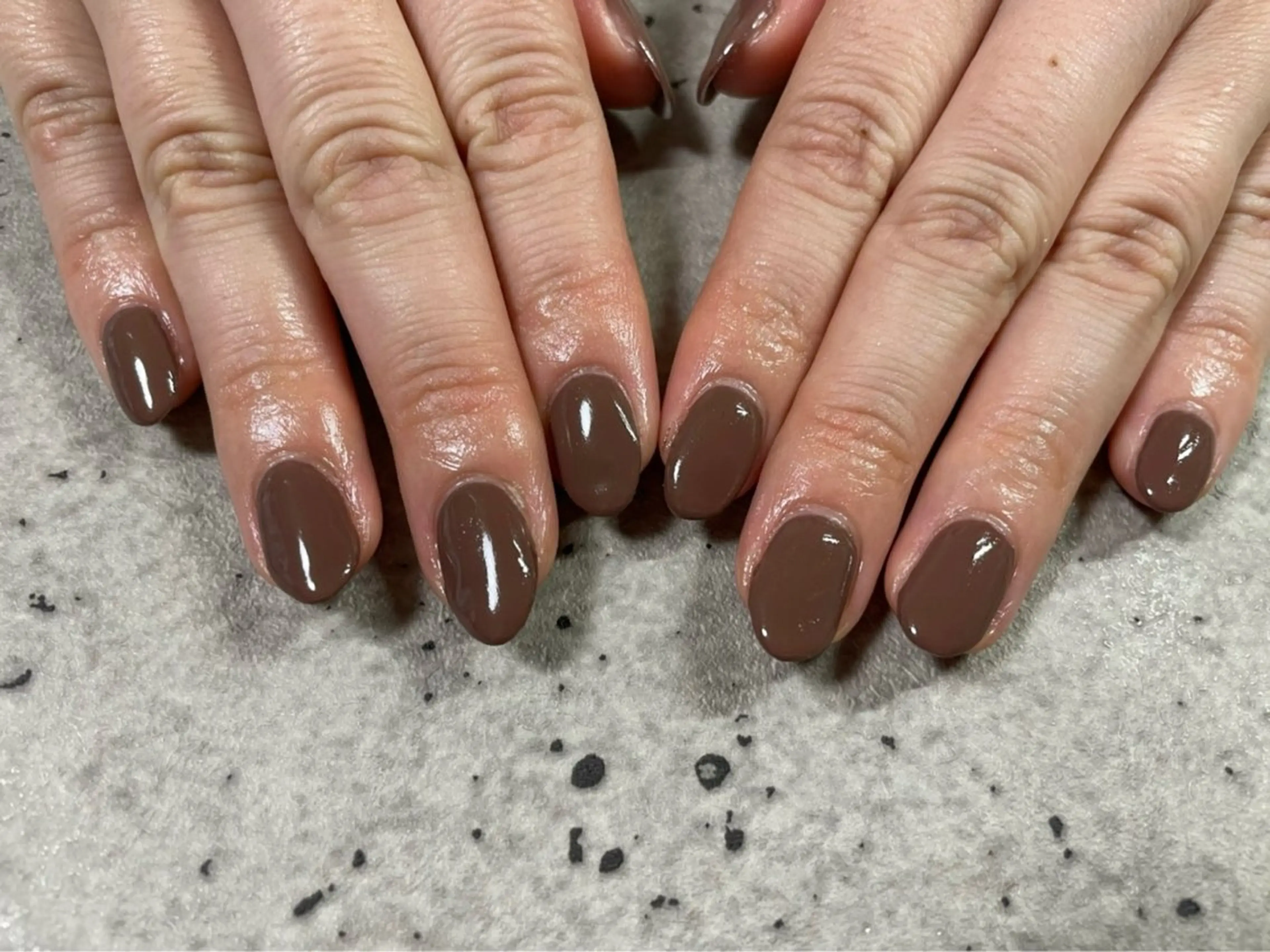 ネイル オーロラネイル ブラウン フットネイル フレンチネイル ジェルネイル kikinail 溝の口のネイルデザイン