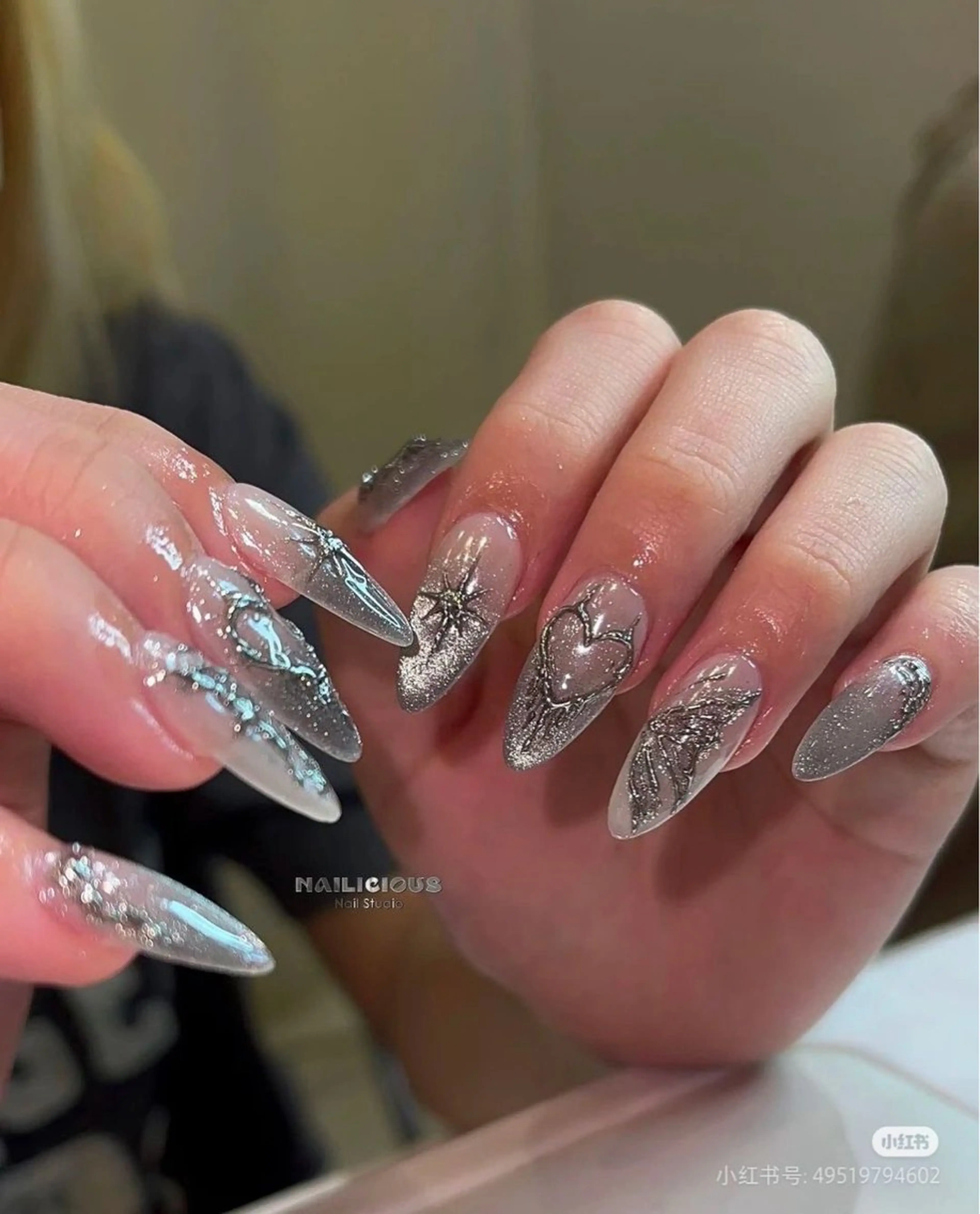 ネイル グラデーション ラメ(グリッター) マグネットネイル ミラーネイル ニュアンスネイル ハンドネイル Lumi de nailsのネイルデザイン