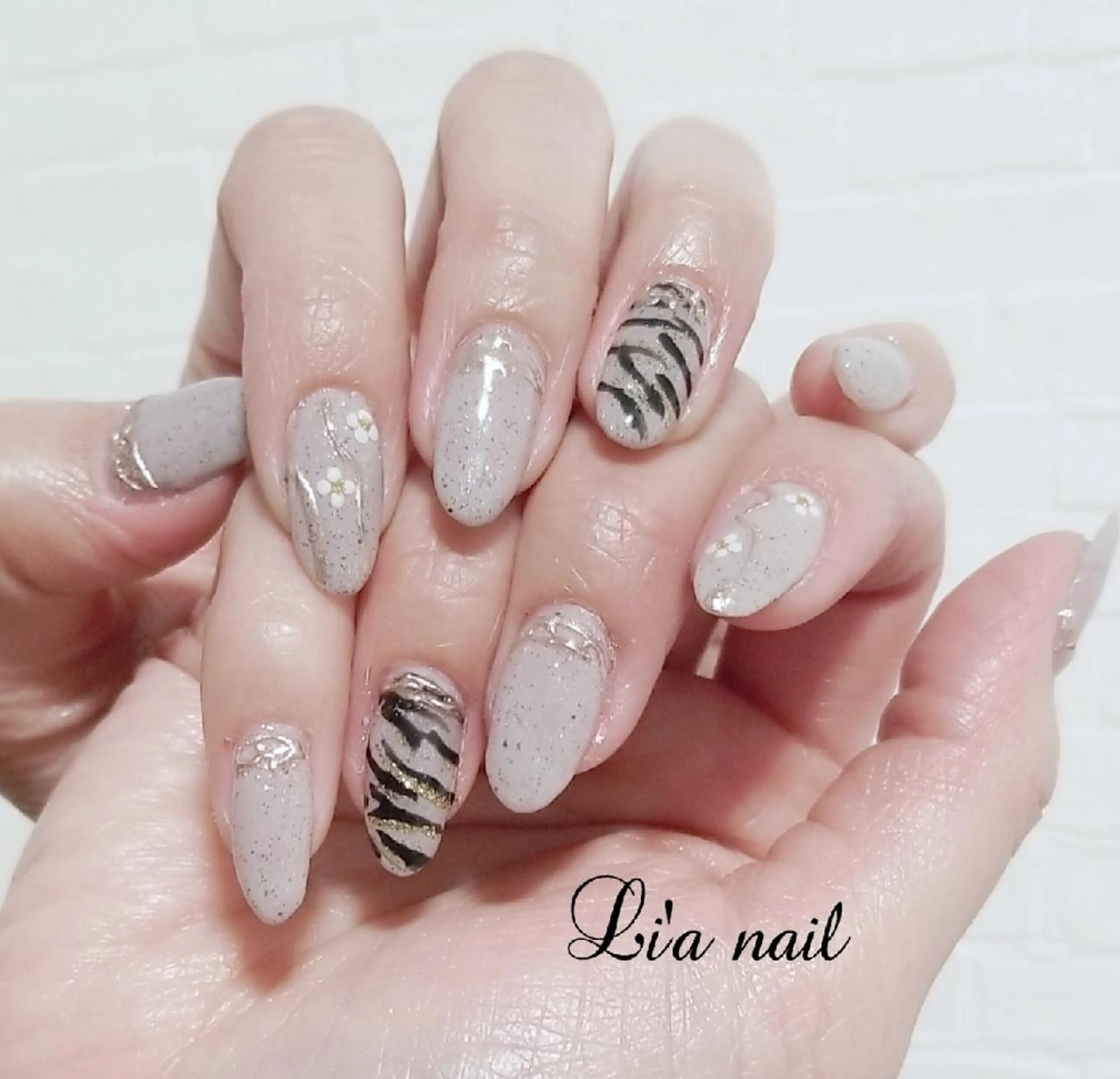 ネイル ハンドネイル ハンドケア Li'a  nailのネイルデザイン