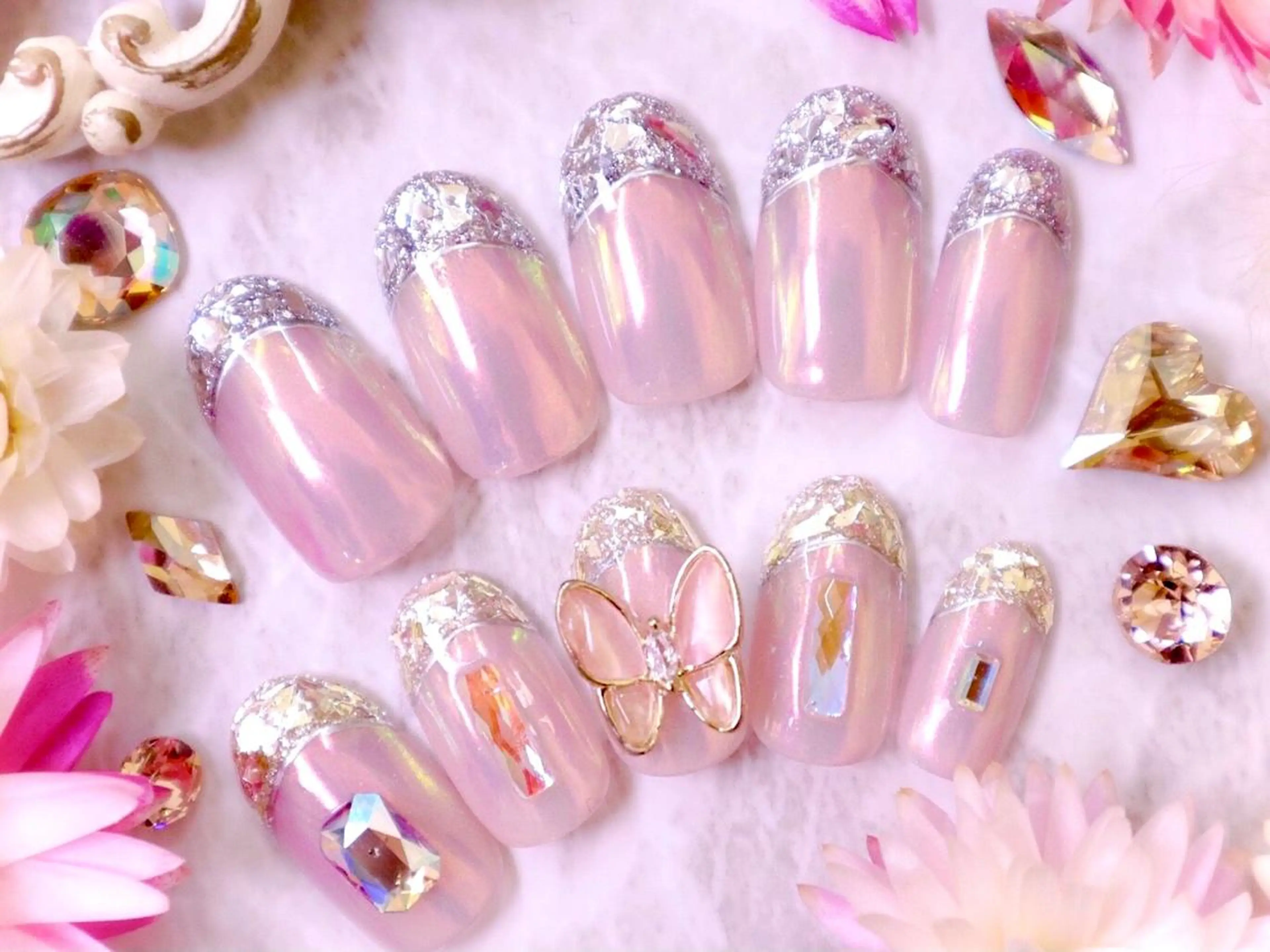 ネイル フレンチネイル ガラスフレンチ ボガスティーズネイル 川崎店のネイルデザイン