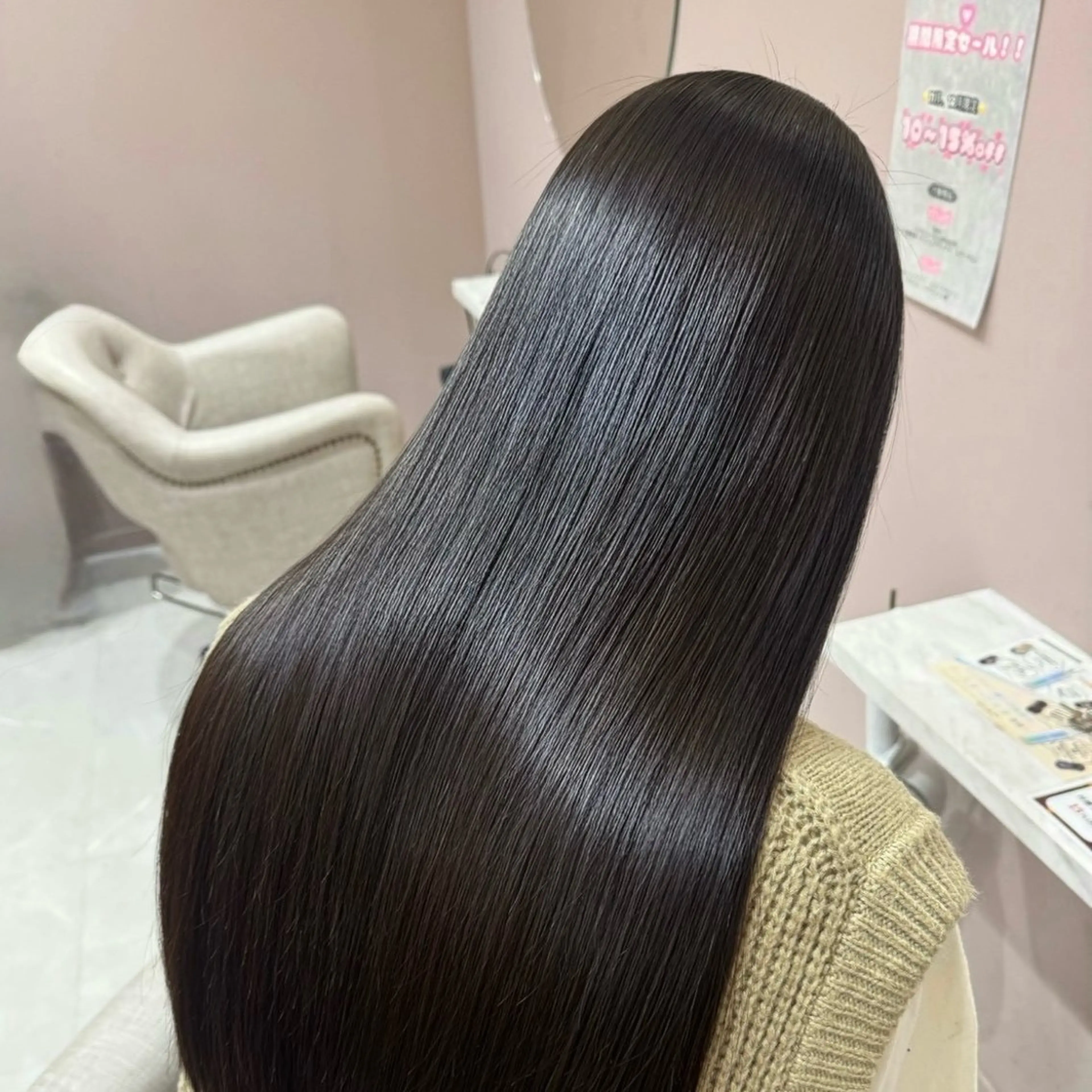 ロング 🖤韓国風カラー🩷 /ツヤ髪✨️ハルカのヘアスタイル
