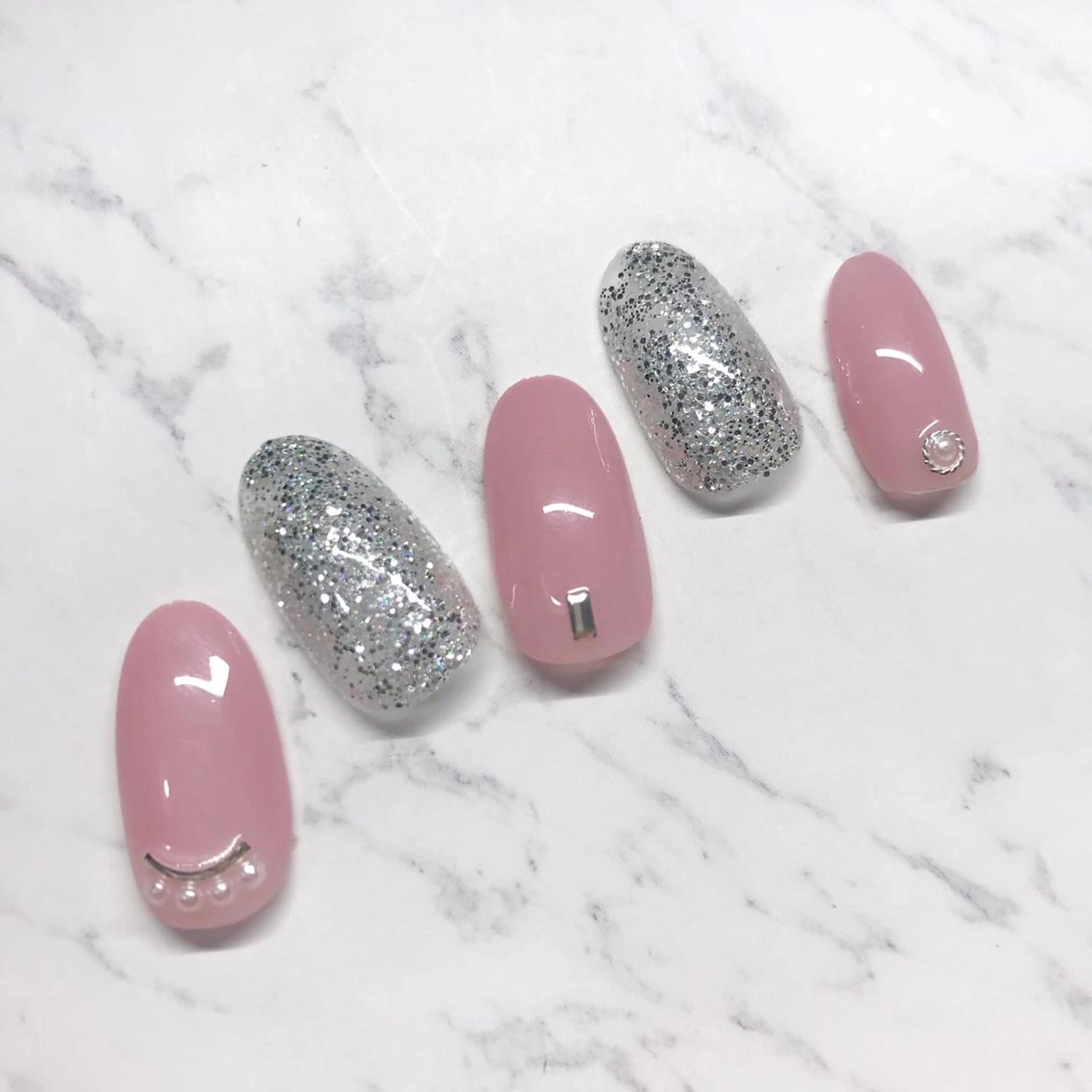 ネイル Nail yuriのネイルデザイン