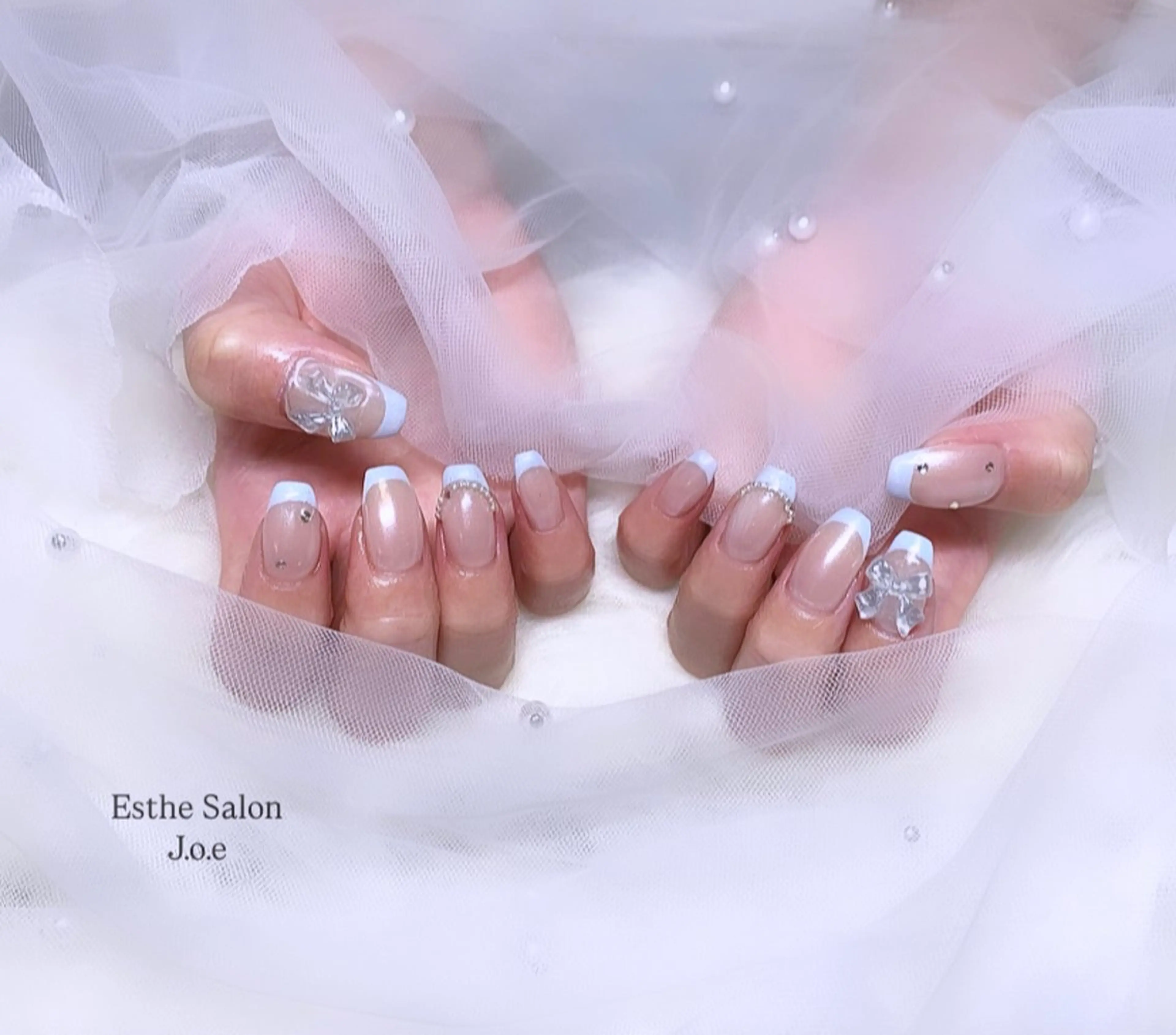 ネイル フレンチネイル 水色 ホワイト ハンドネイル 石堂 さくらのネイルデザイン