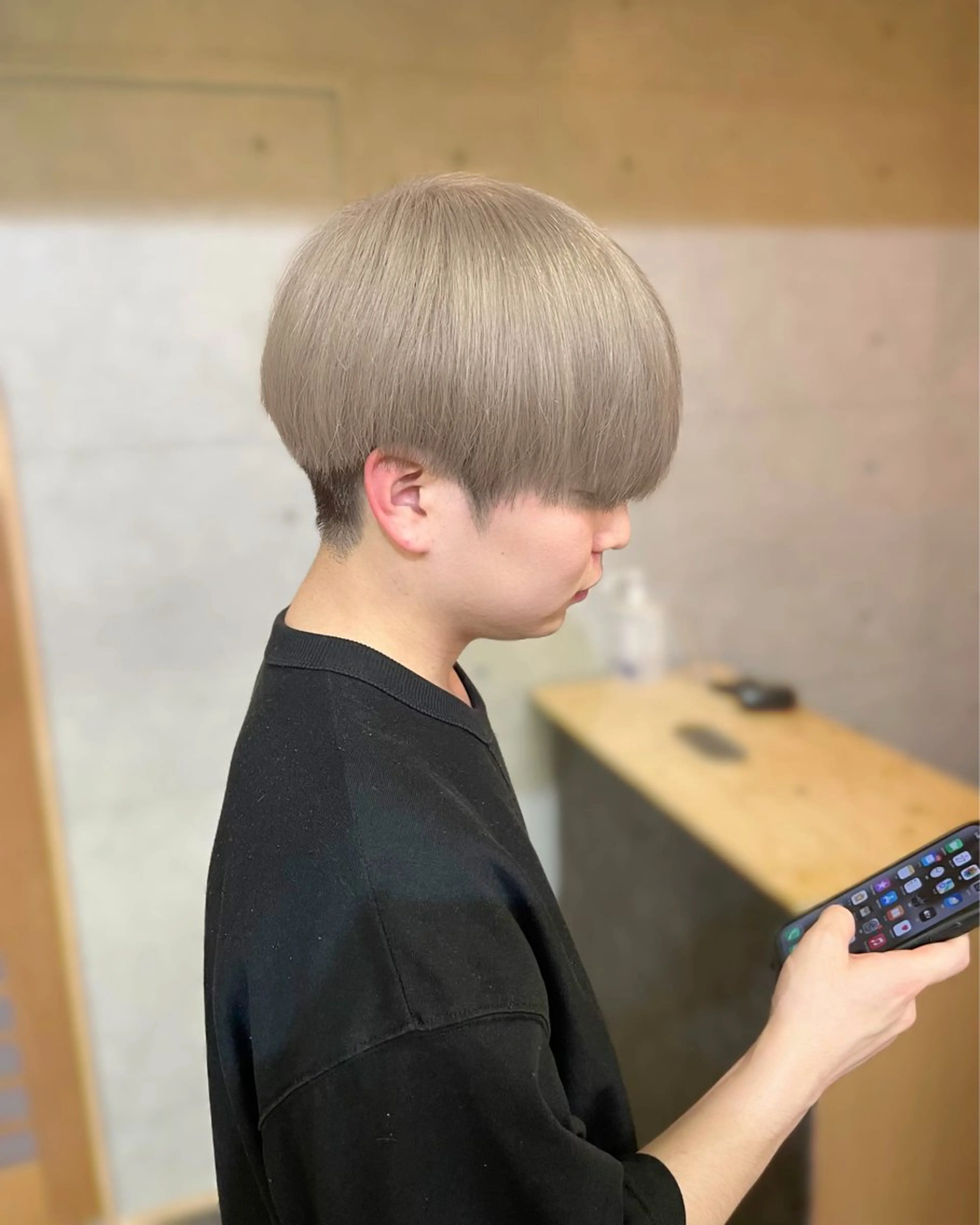 メンズ ))カラー特化(( 渡邉 怜のヘアスタイル