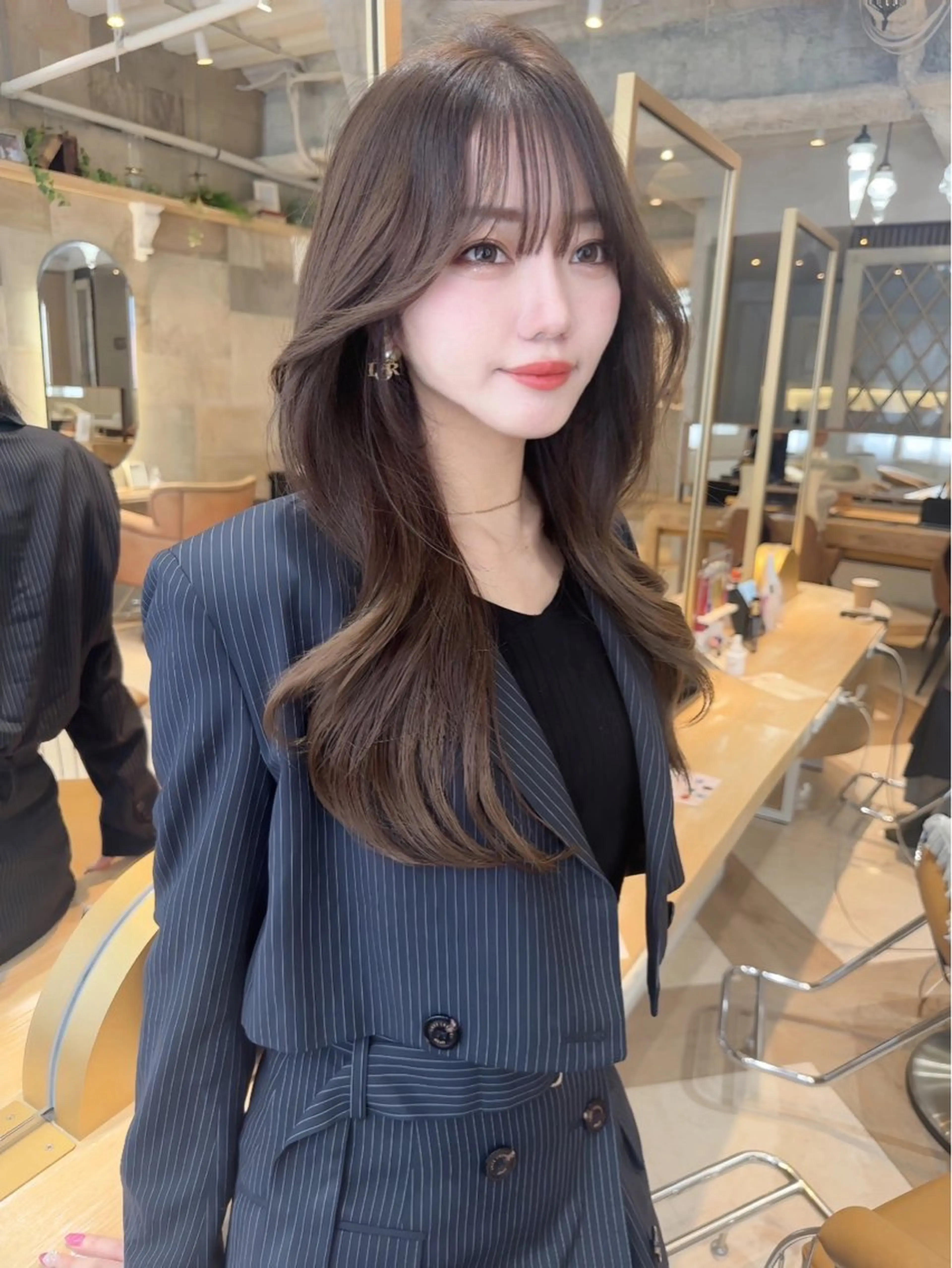 ロング 🌷透明感カラー🌷 内田零菜のヘアスタイル