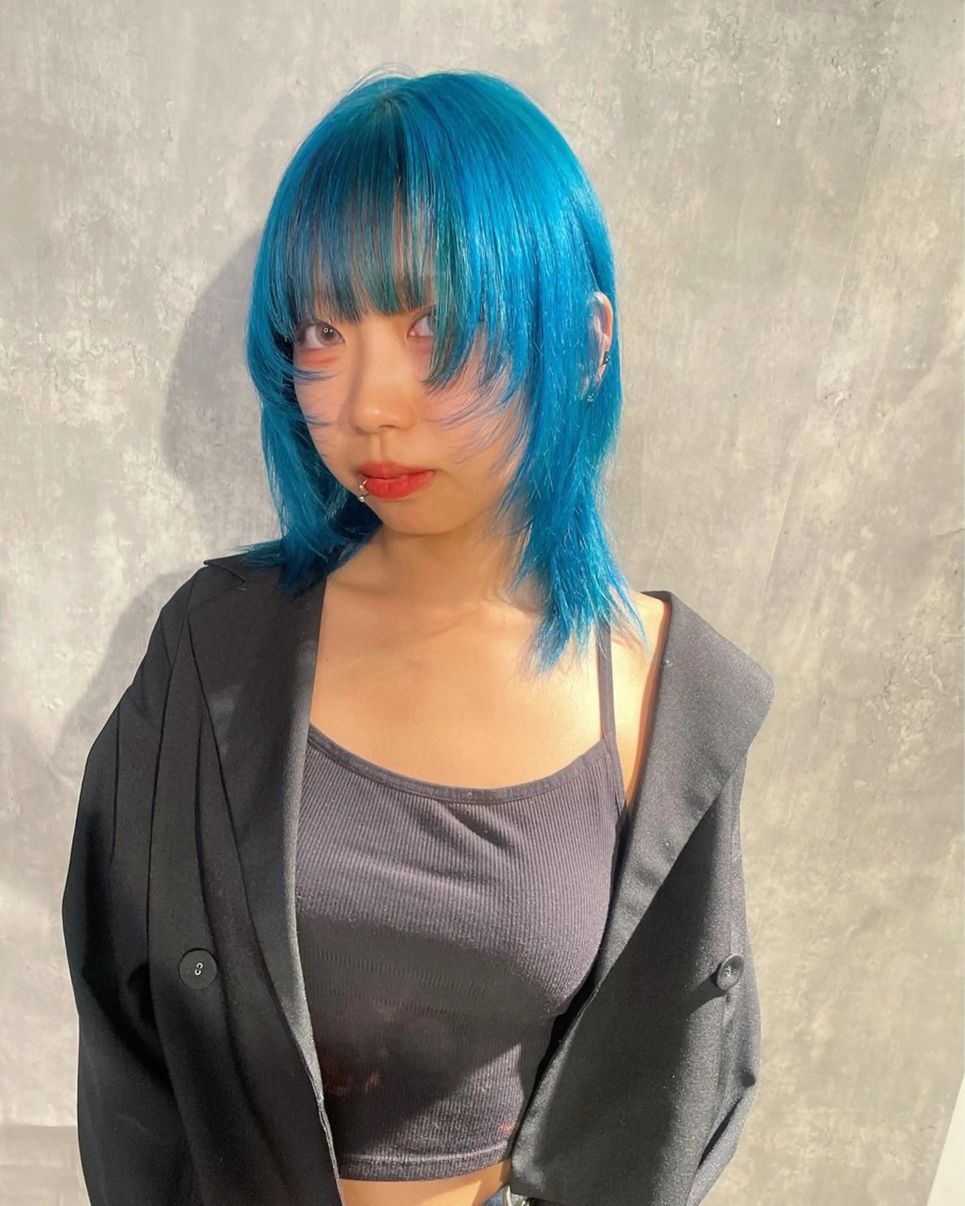 ミディアム カラー ヘアカラー トリートメント ハイトーン/レイヤー /ケアブリーチ石川治のヘアスタイル