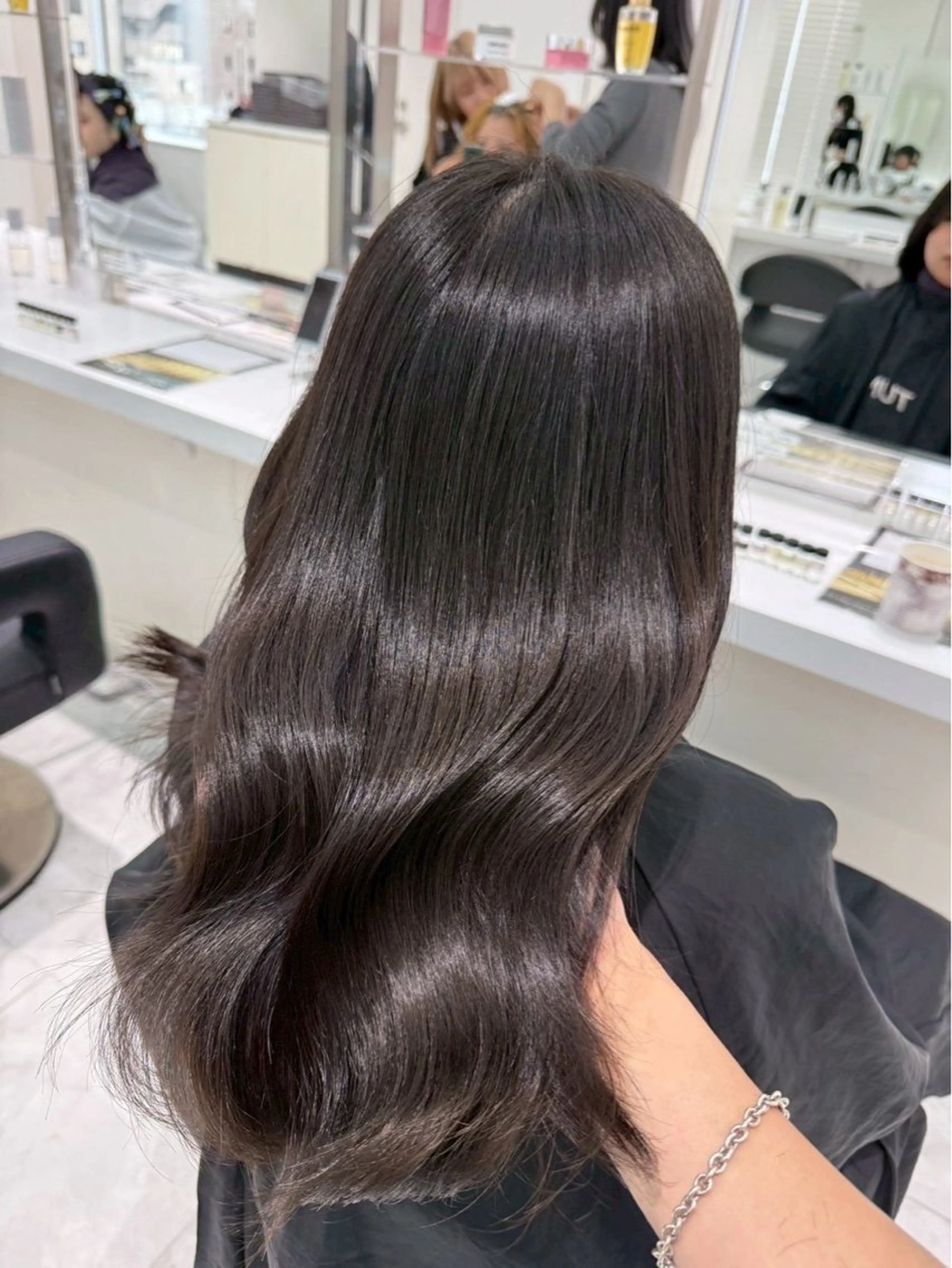 ロング カラー ヘアアレンジ ヘアカラー トリートメント くれは/池袋/ カラー/髪質改善のヘアスタイル