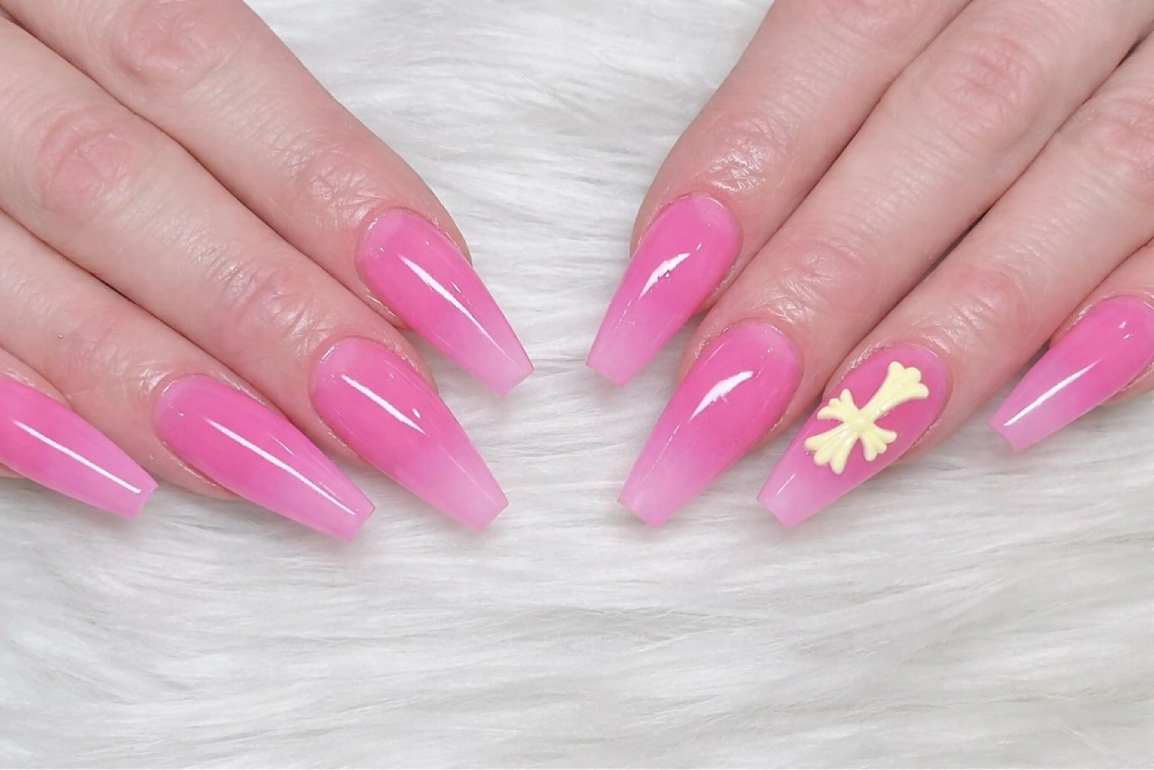 ネイル nailcute 熊耳のネイルデザイン