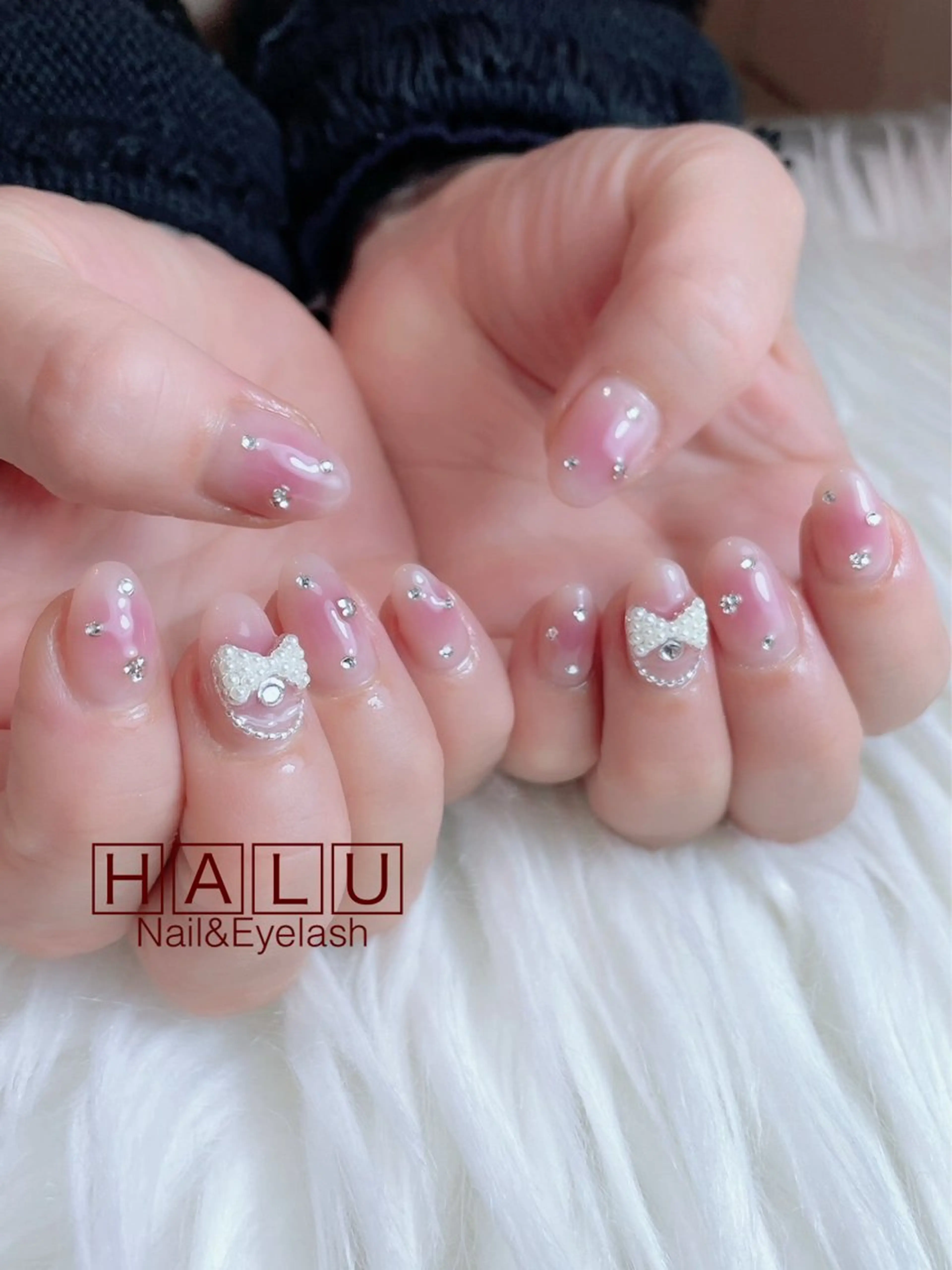 ネイル チークネイル リボン HALU ハルのネイルデザイン