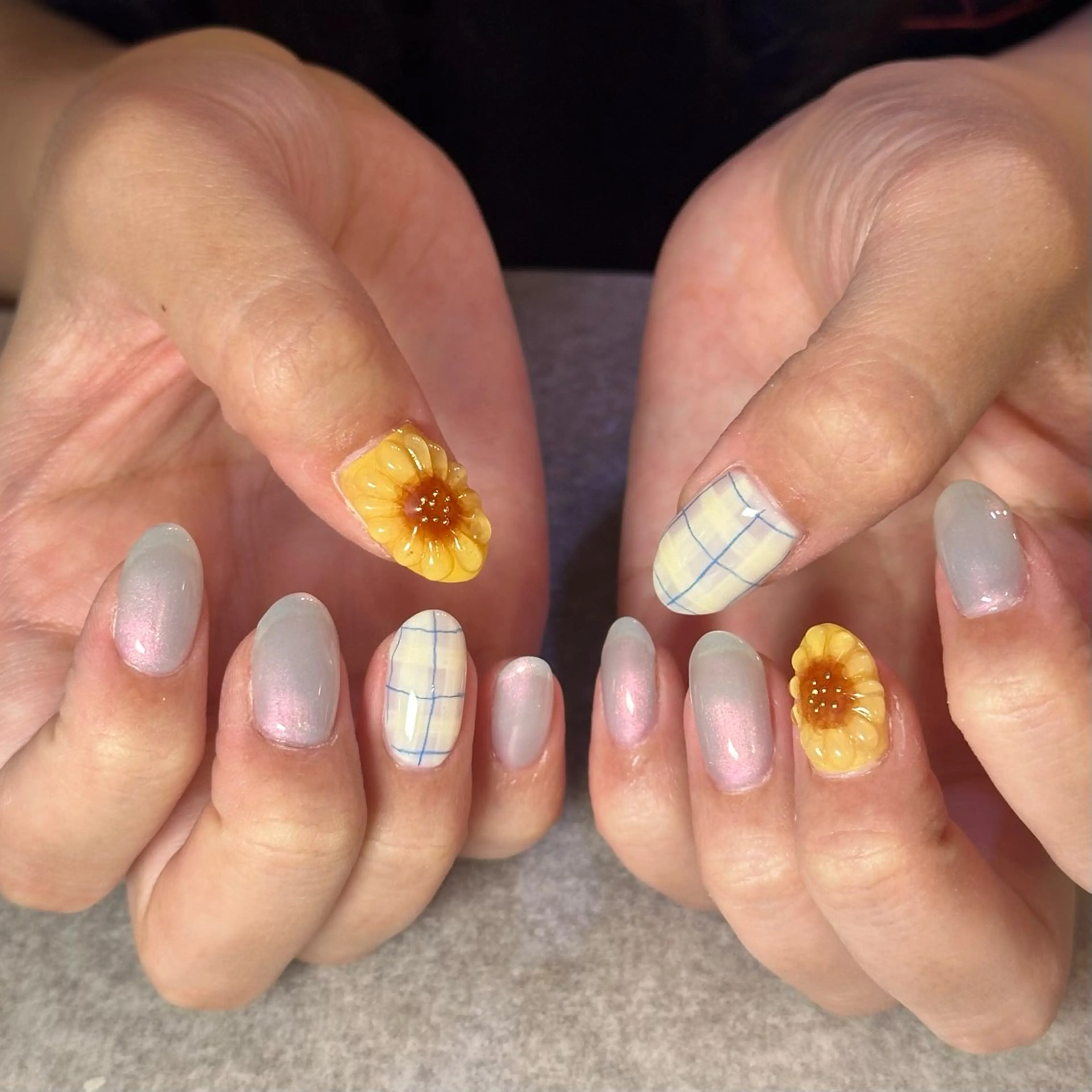 ネイル elu船橋 SAKURAのネイルデザイン