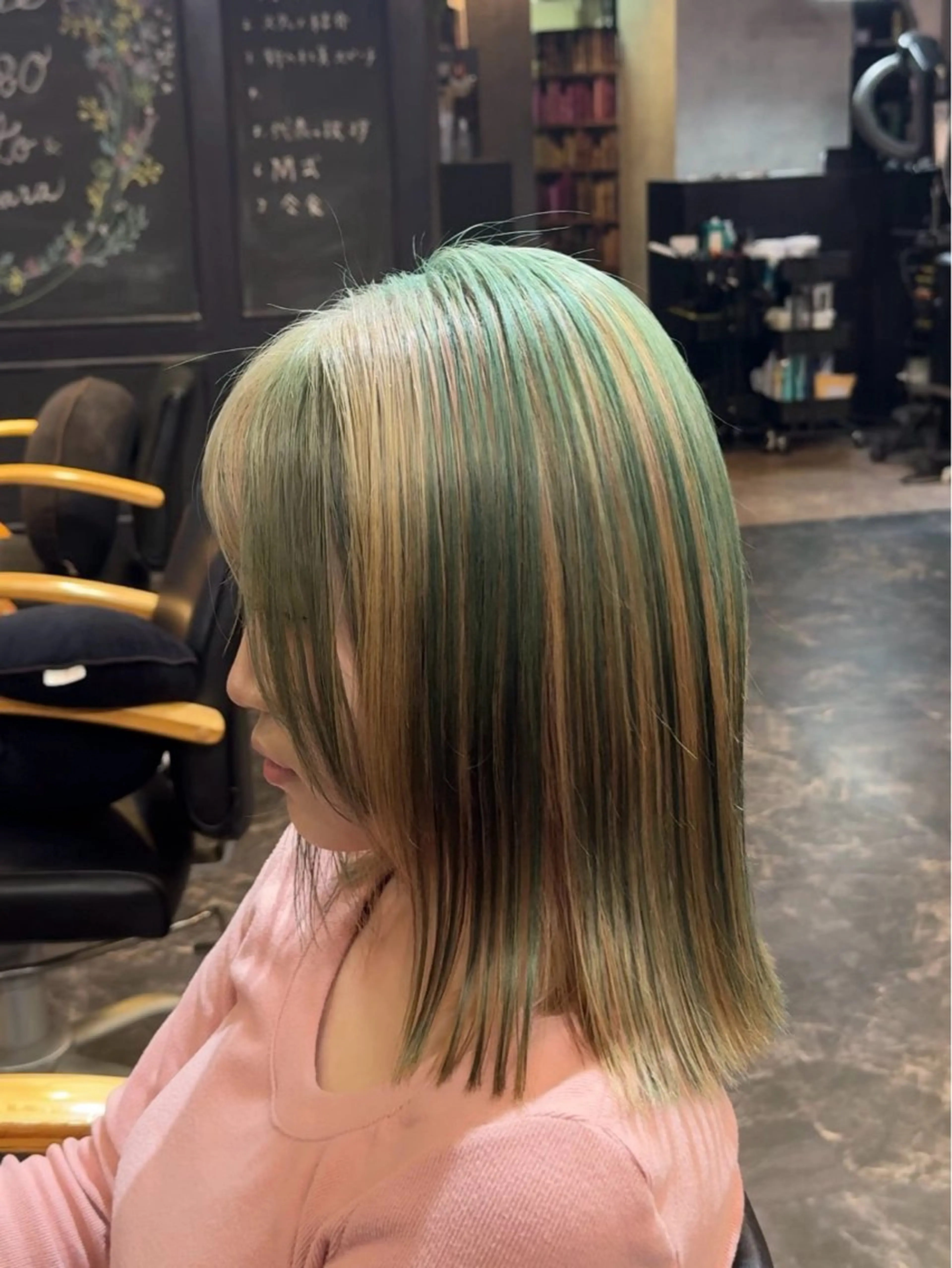 ミディアム カラー ベージュカラー ミント ホワイトベージュ ヘアカラー 店長 ハイトーン× 髪質改善/舘野 涼太のヘアスタイル