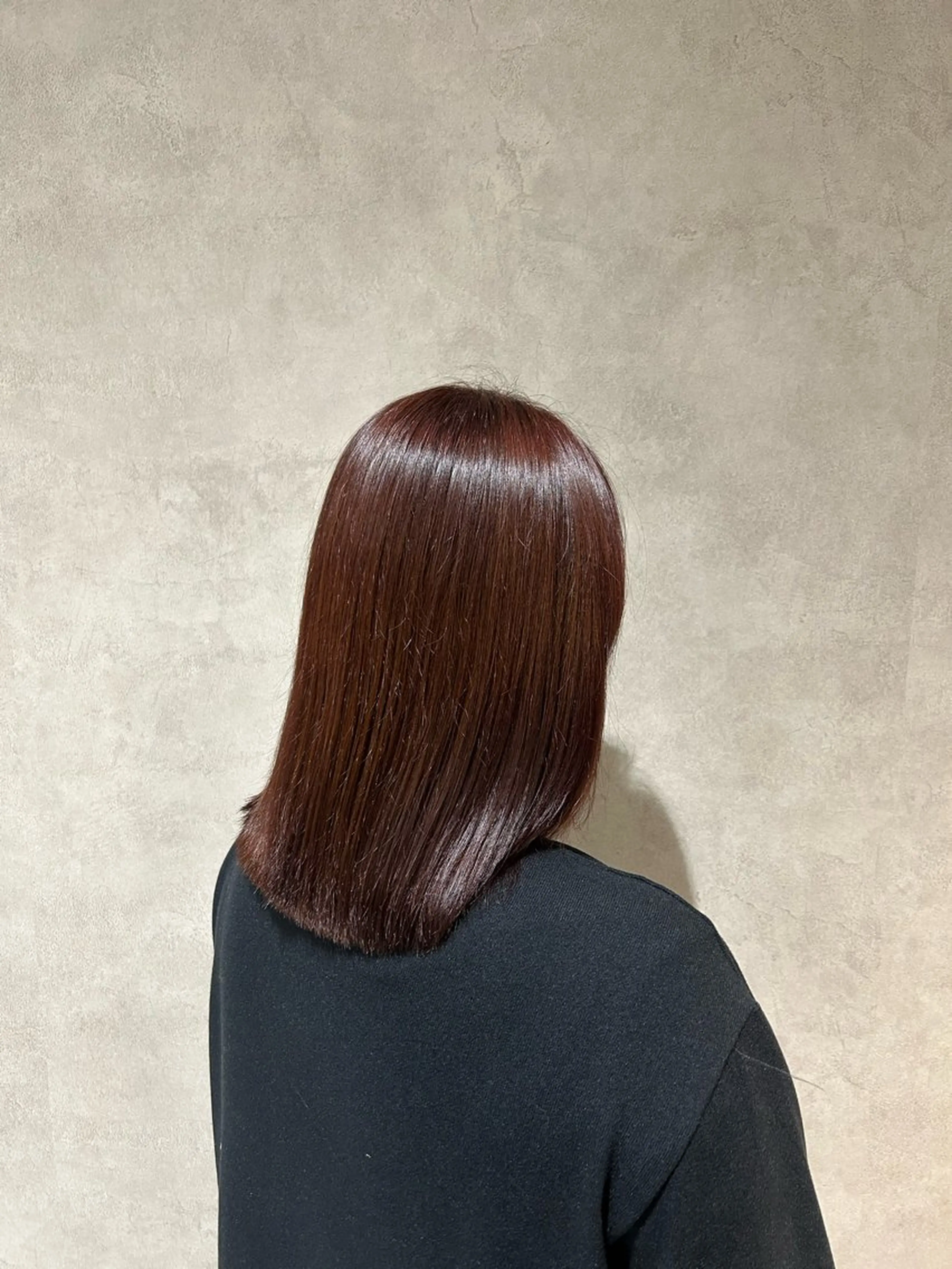 ミディアム カラー ピンクカラー レッドカラー 髪質改善 ヘアカラー トリートメント 《.Xian》リク /透明感/メンズのヘアスタイル