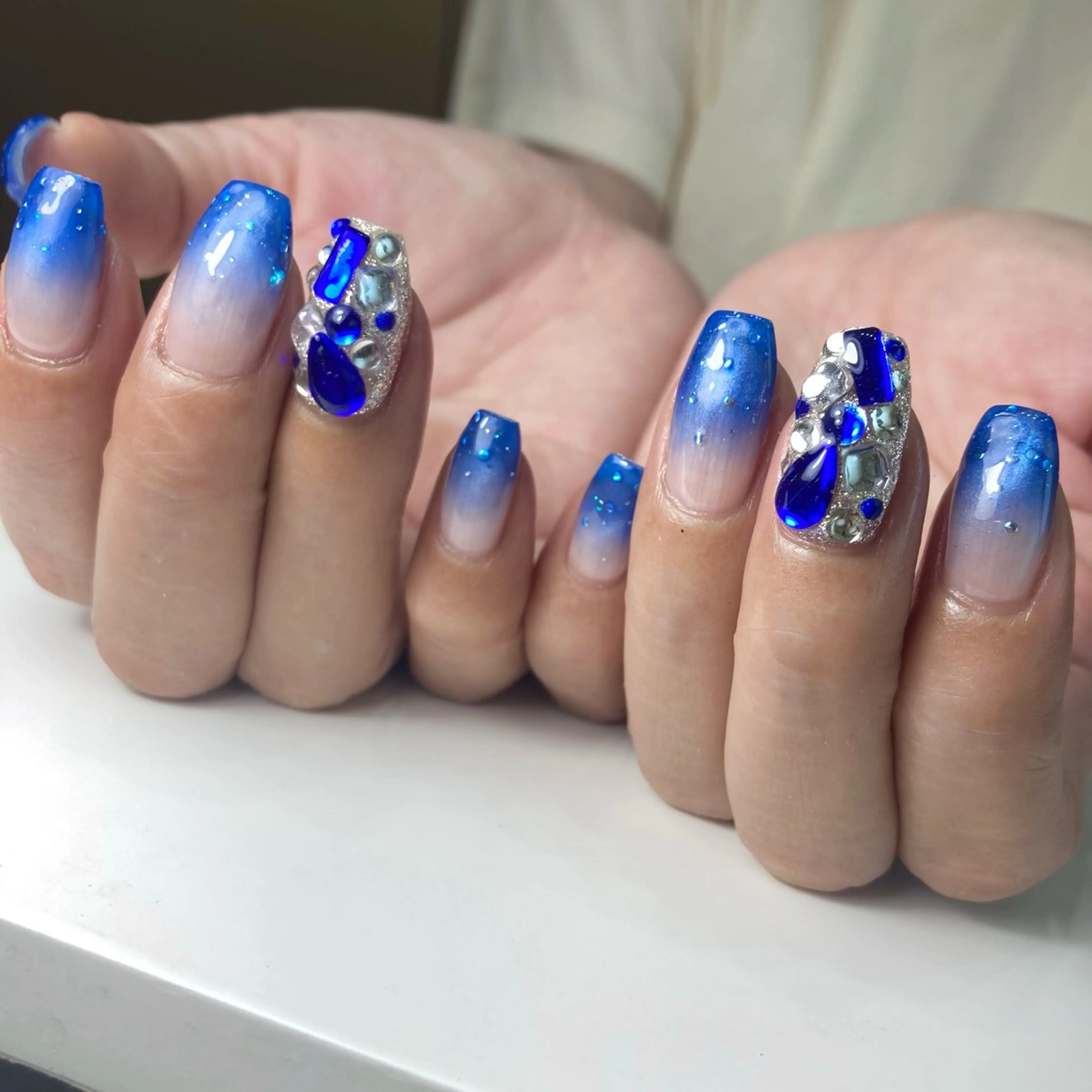 ネイル Legit nail salonのネイルデザイン