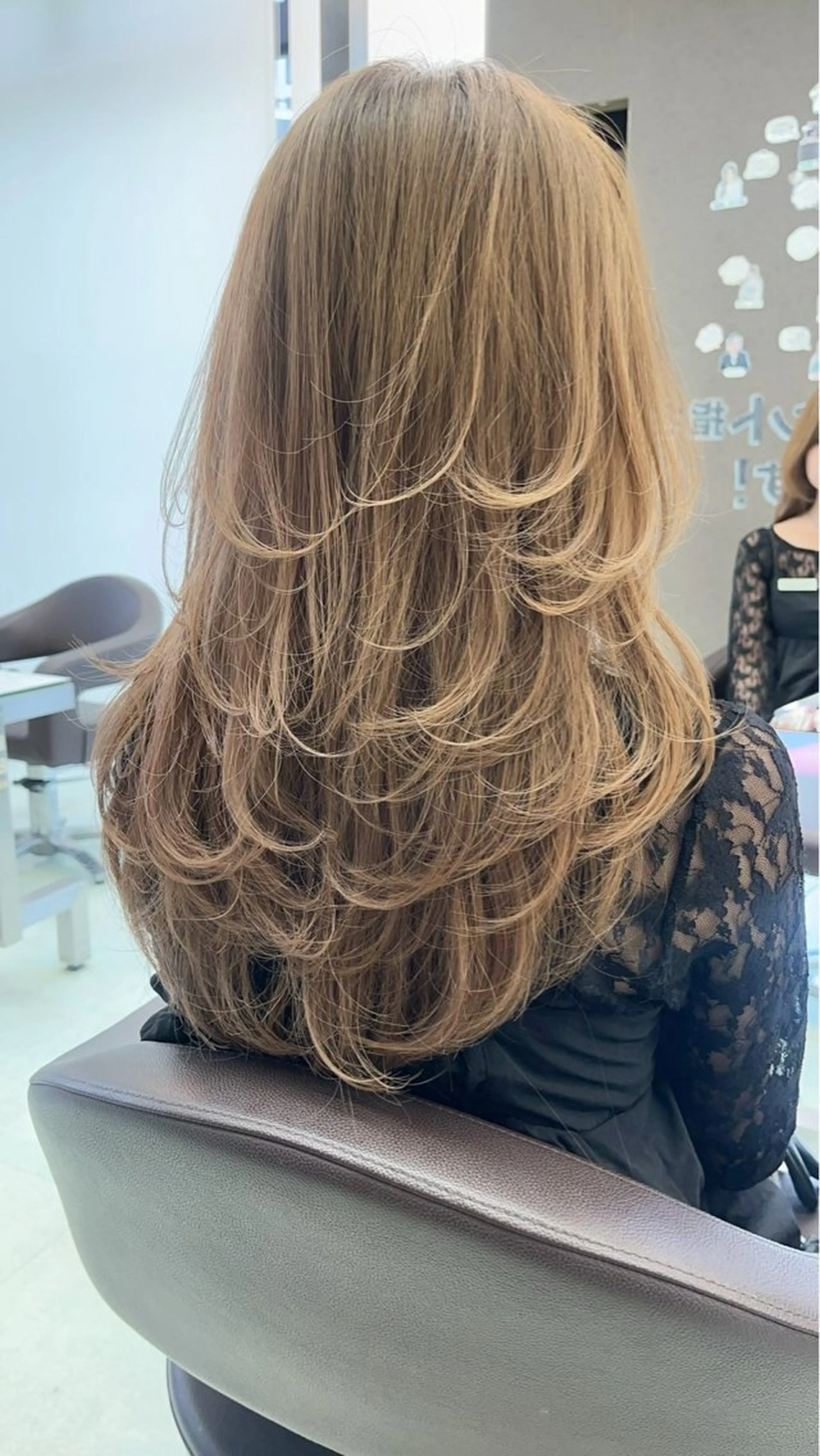 ロング カラー 透明感カラー レイヤーカット カット ヘアカラー 野田阪神/レイヤー/ ハイライト/yuuのヘアスタイル