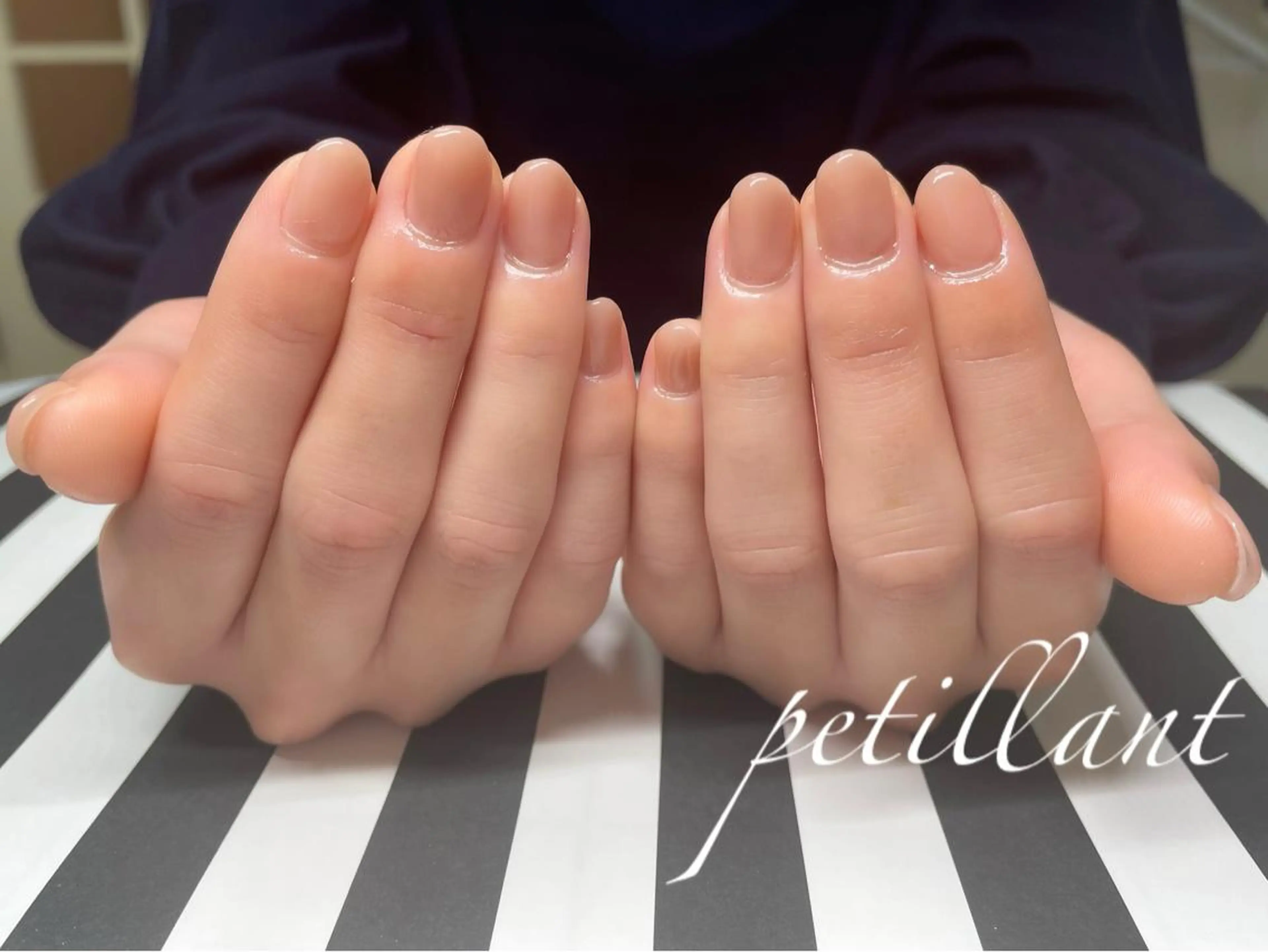 ネイル クリアネイル フットネイル シンプルネイル nail salon petillantのネイルデザイン