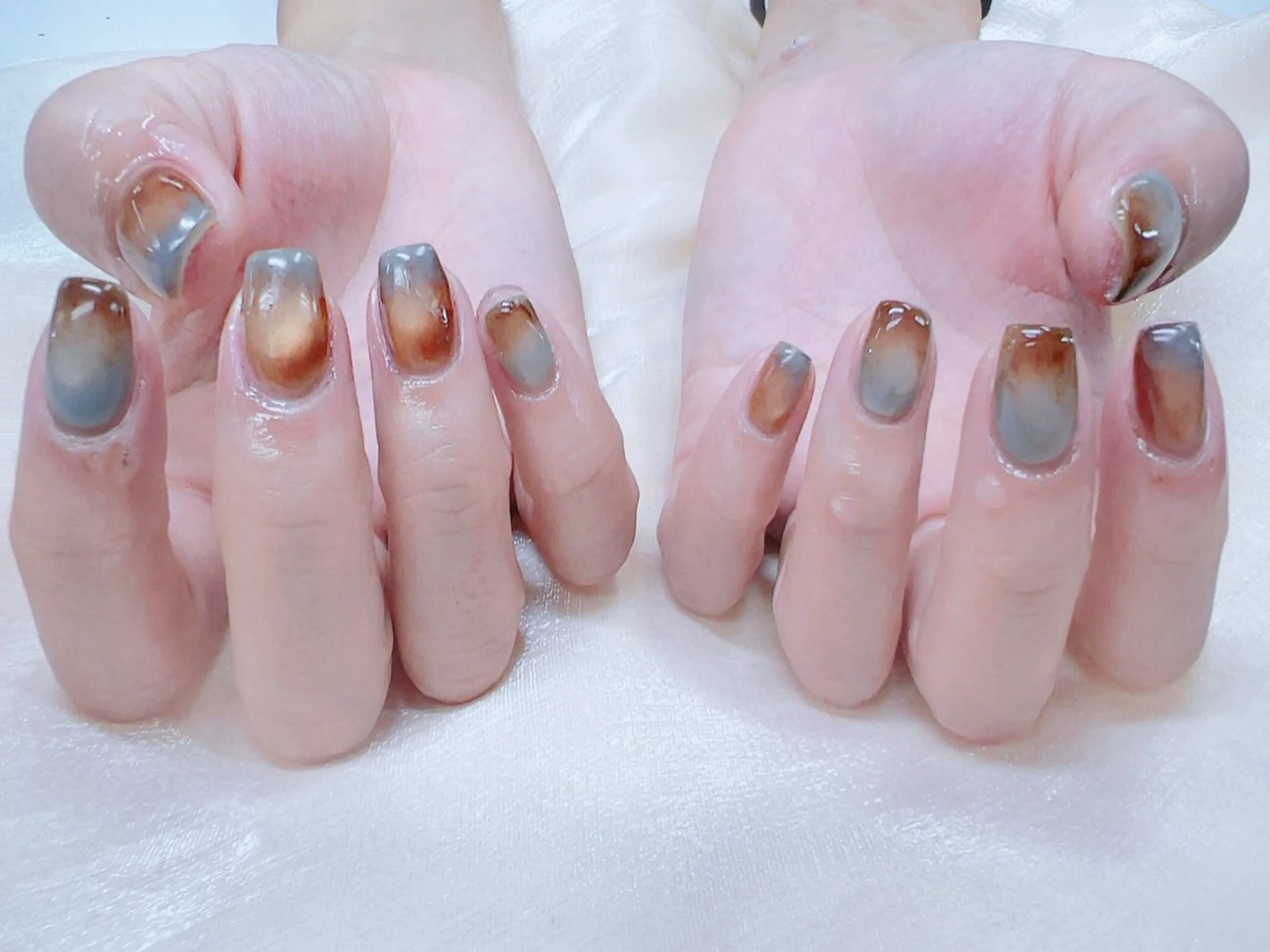 ネイル アートネイル べっ甲ネイル チークネイル 長さ出し フットネイル ハンドネイル ハンドケア ラッキーネイルサロン 西川口東口店のネイルデザイン