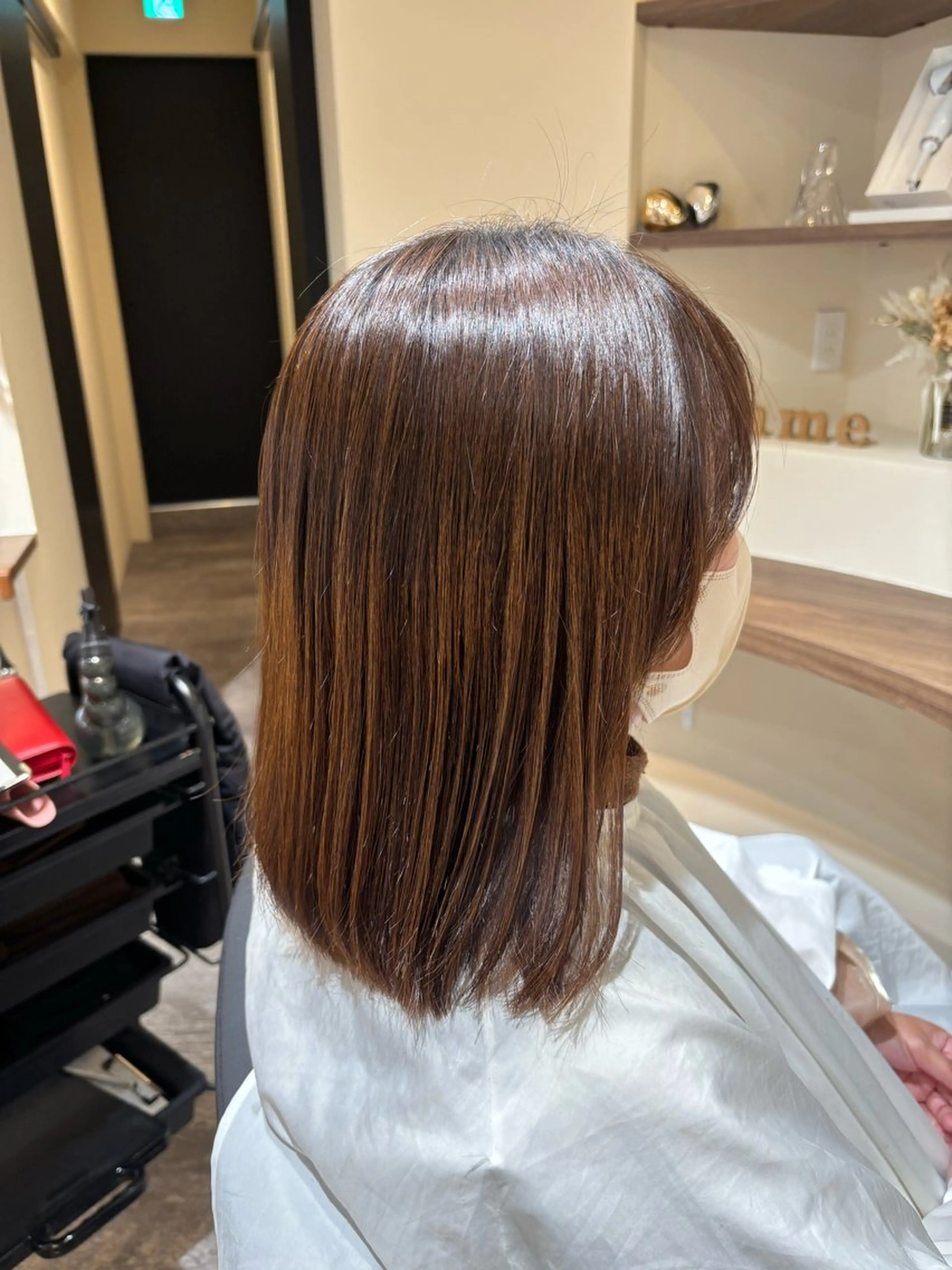 ミディアム 岡本 紗依のヘアスタイル