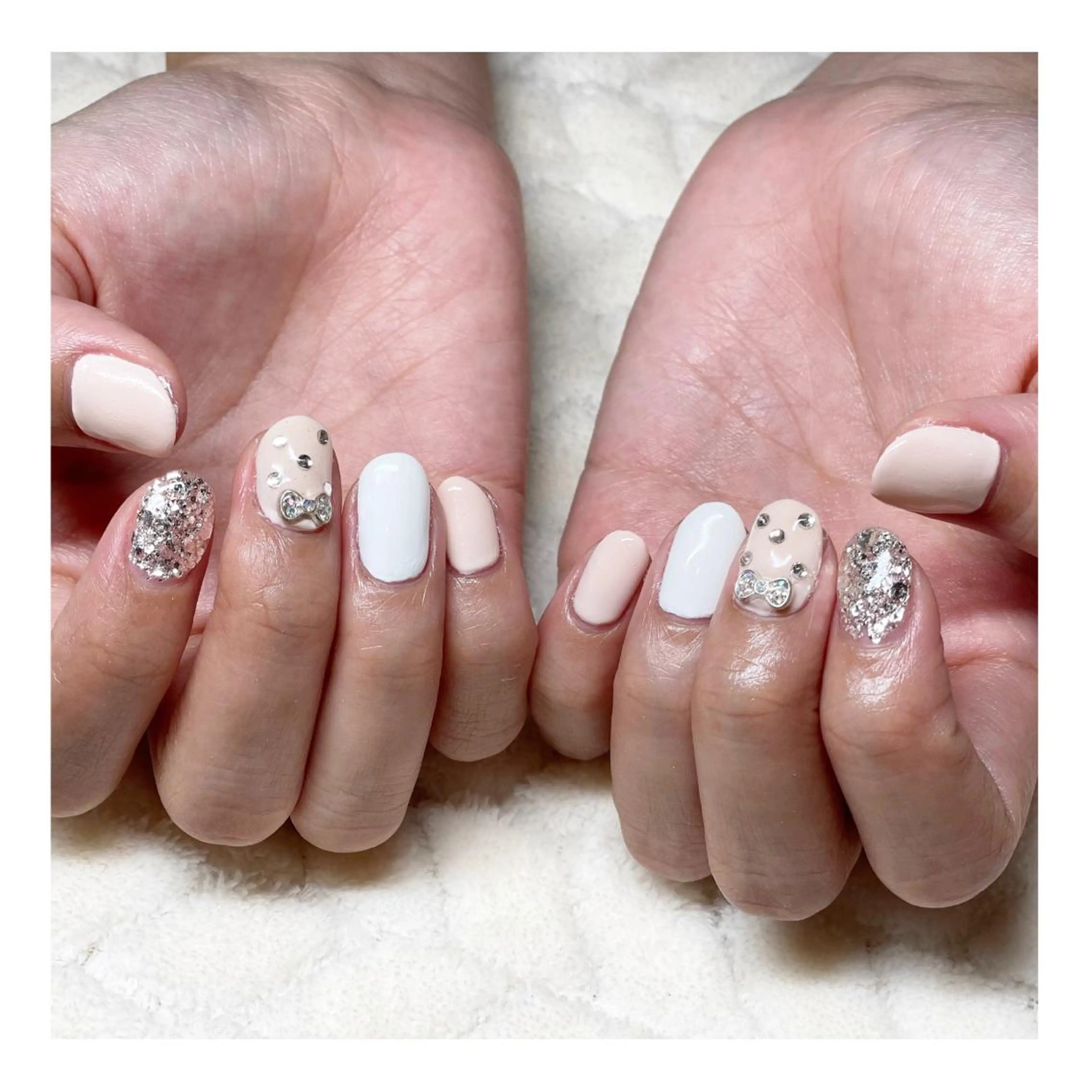 ネイル ジェルネイル ガーリー ラメ(グリッター) リボン ハンドネイル LaLa Peach 福岡のマツエク・マツパデザイン