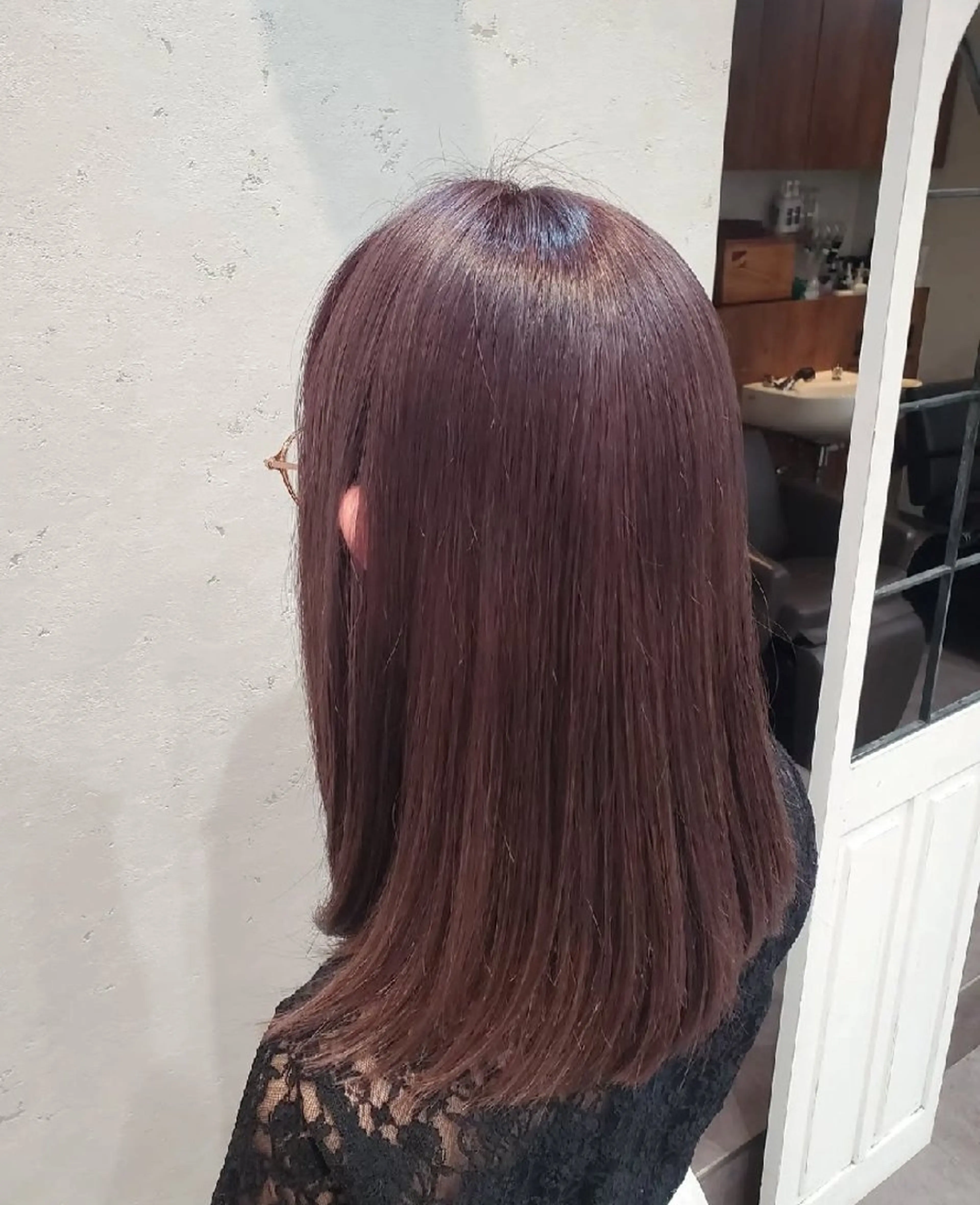 カラー セミロング ピンクカラー カット ヘアカラー 大人女性の救世主💫 溝の口/岡部彩夏のヘアスタイル