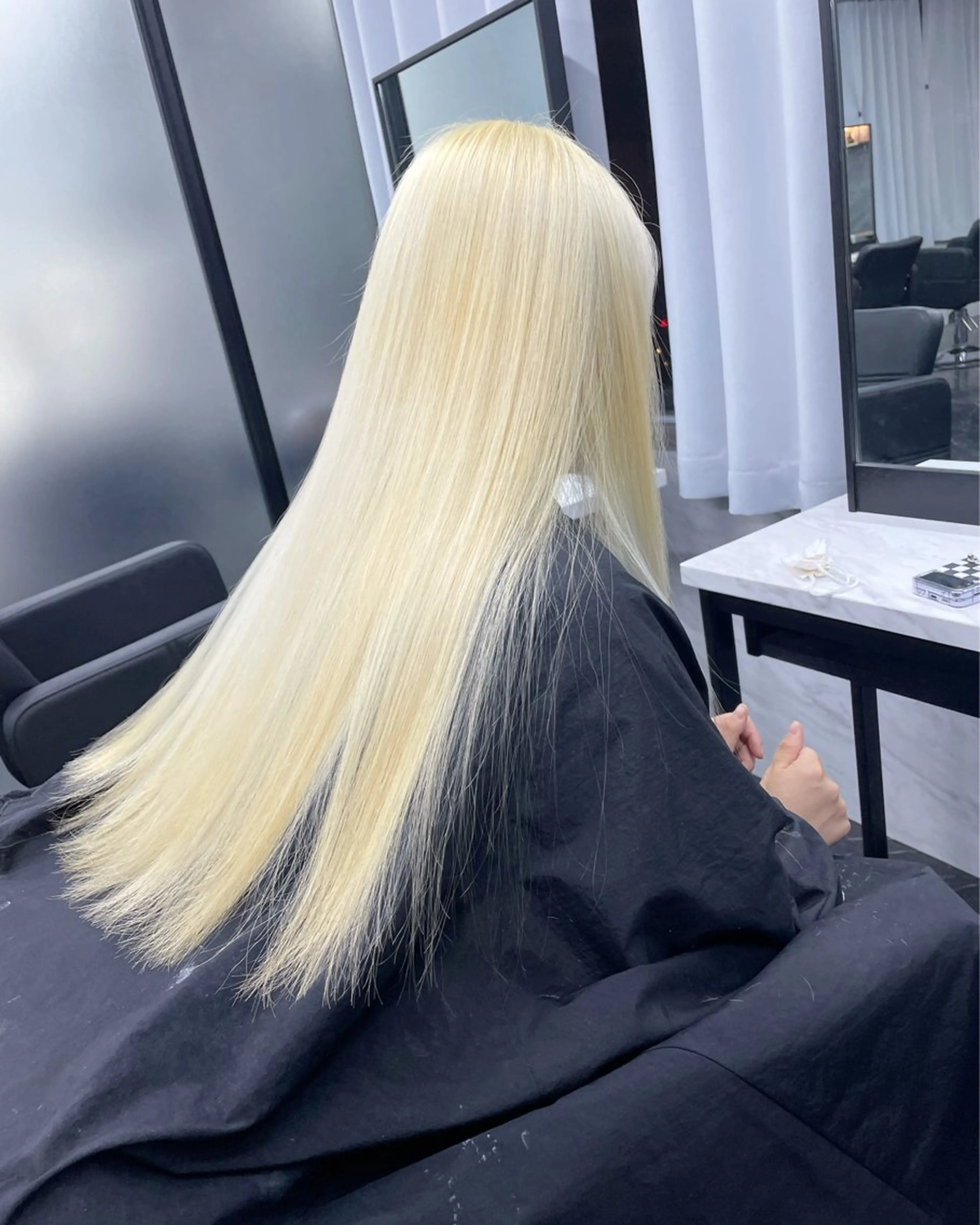 ロング カラー ブロンド カット ヘアカラー トリートメント マリカ🦋韓国 ハイトーン/エクステのヘアスタイル