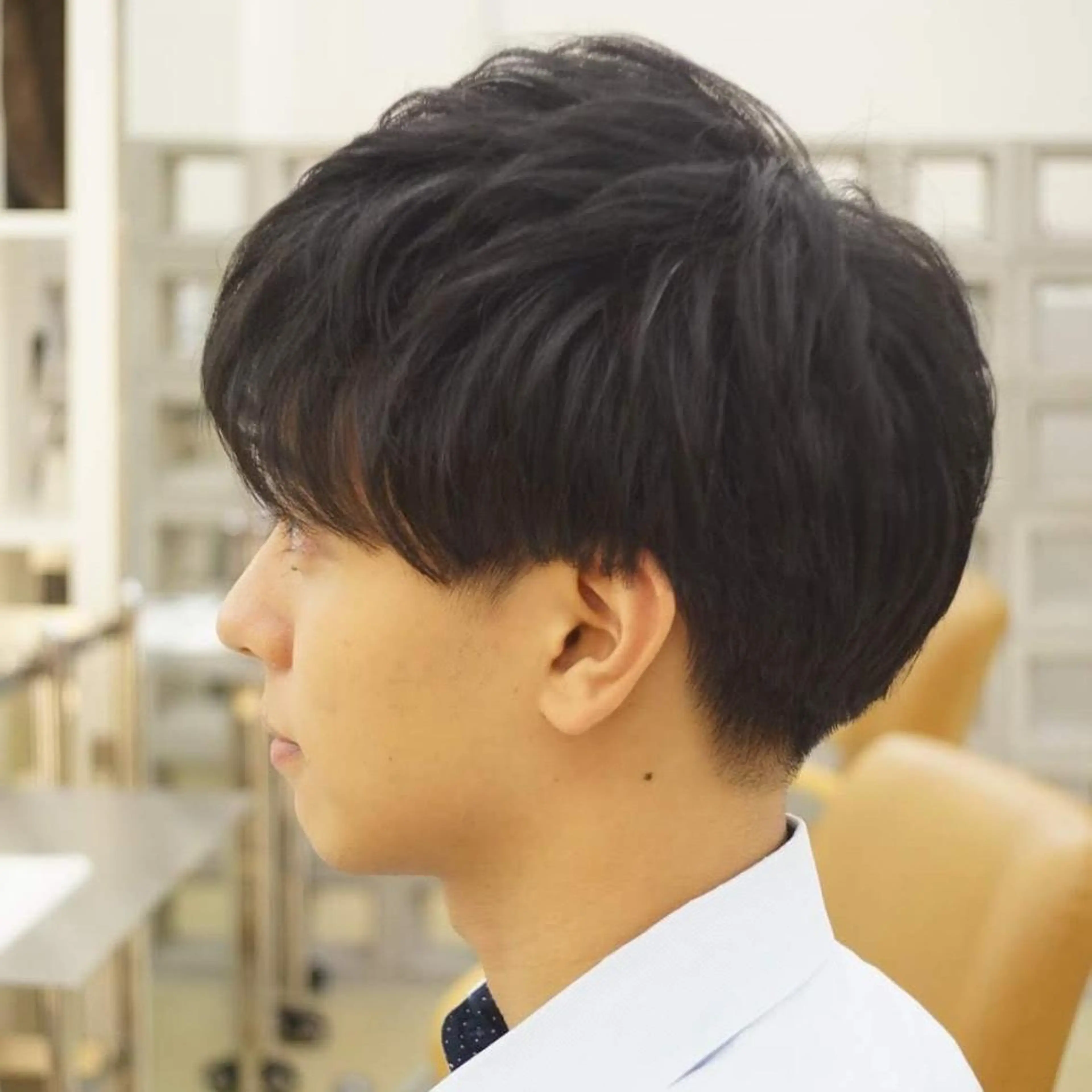 メンズ マッシュ 艶髪サラサラカラー 🌈前原健吾のヘアスタイル