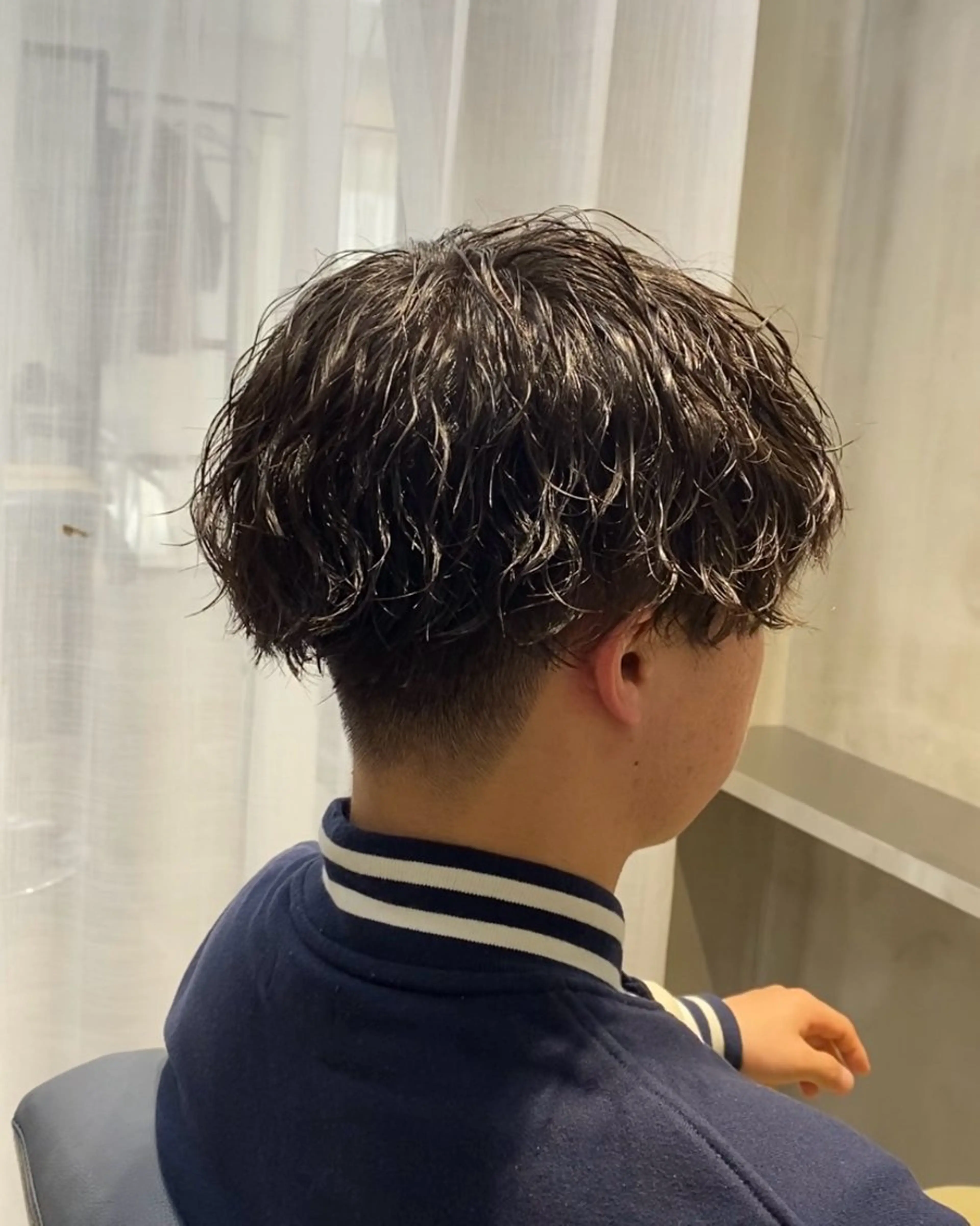 ショート パーマ メンズ カット ヘアカラー パーマ トリートメント ヘッドスパ ヘアセット RUI⚪️艶髪 ⚪️髪質改善のヘアスタイル