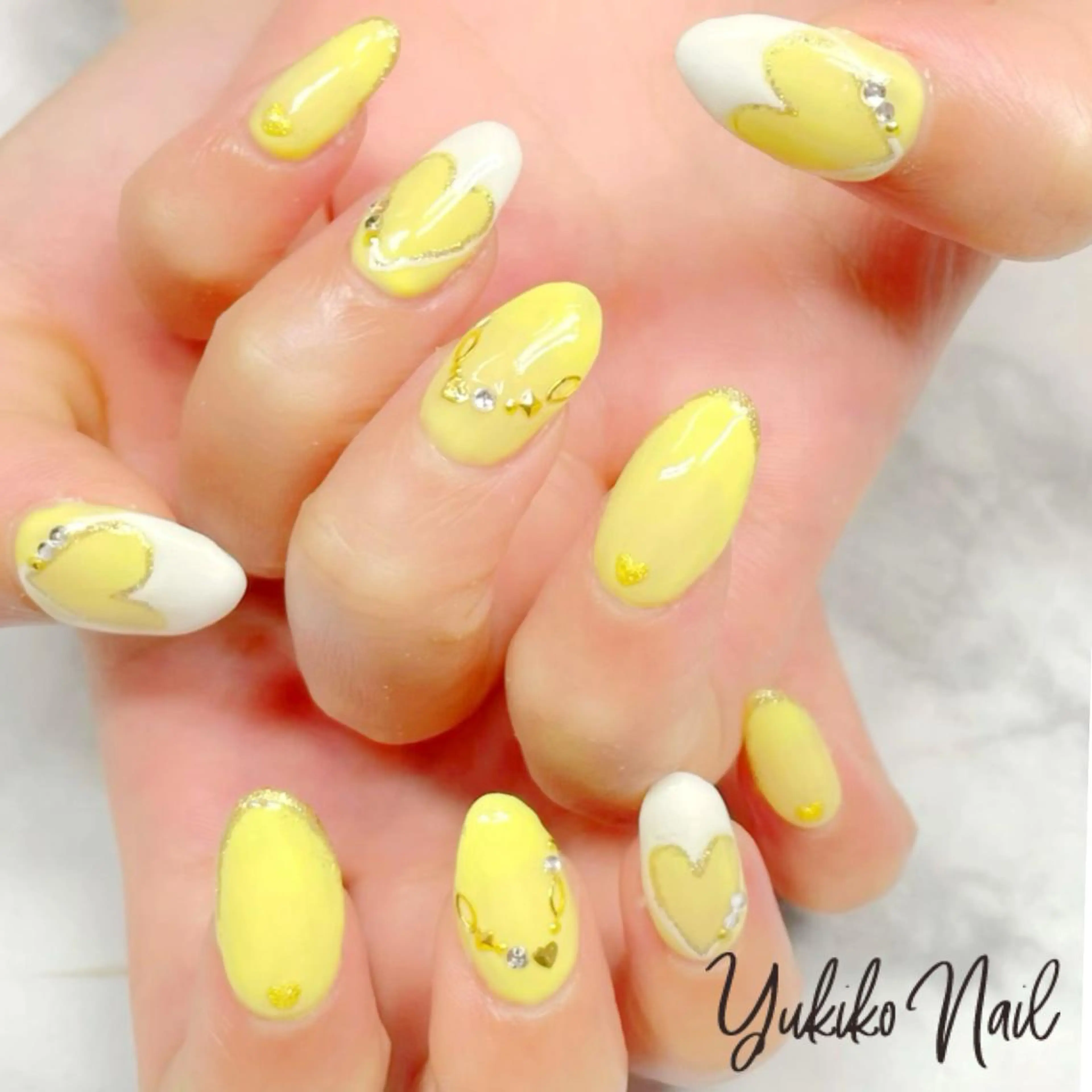 ネイル フレンチネイル ハート パステルネイル 春ネイル 黄色 ハンドネイル ユキコ ネイルのネイルデザイン