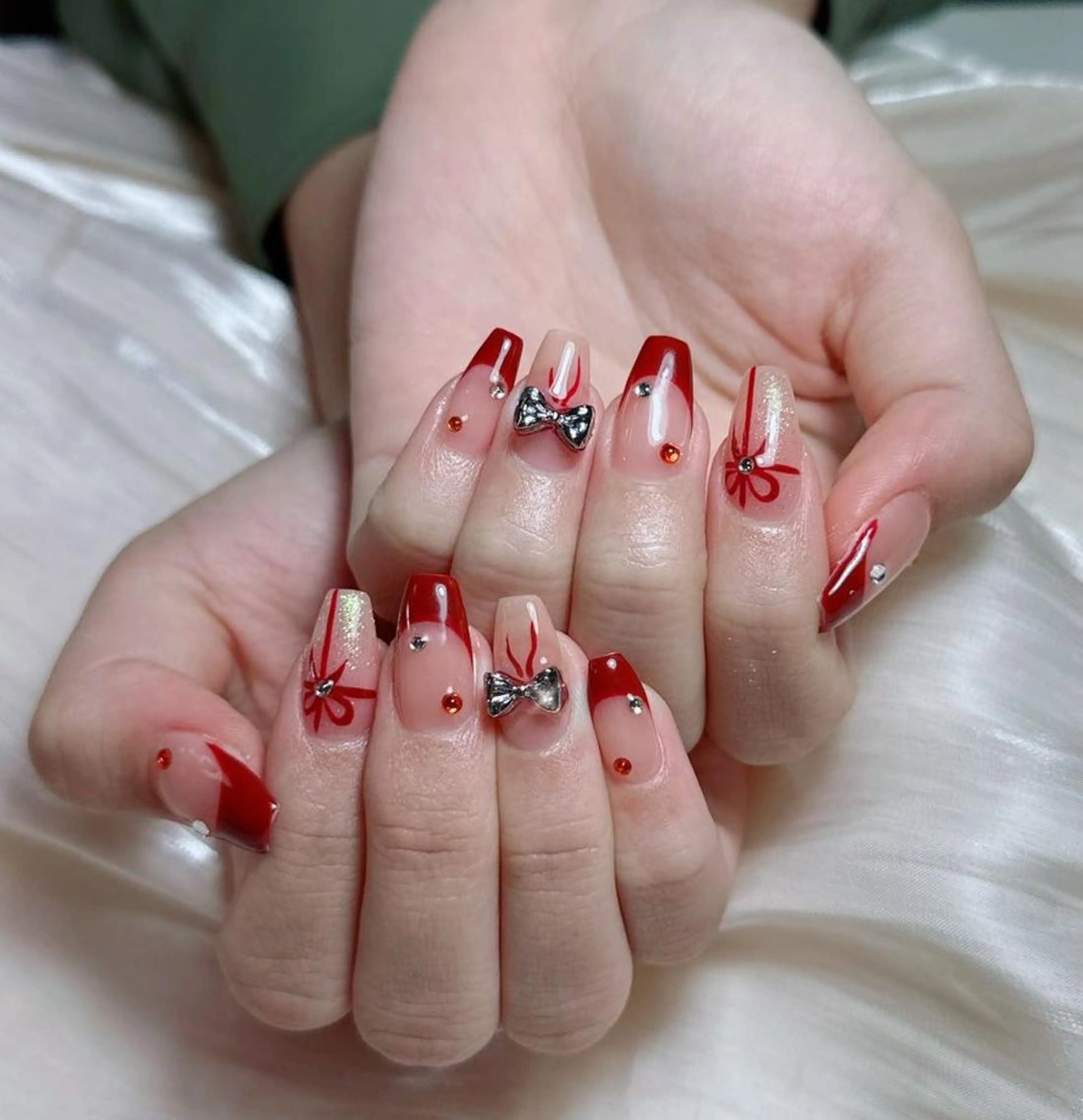 ネイル ハンドネイル 🎀 NaNa_nailのネイルデザイン