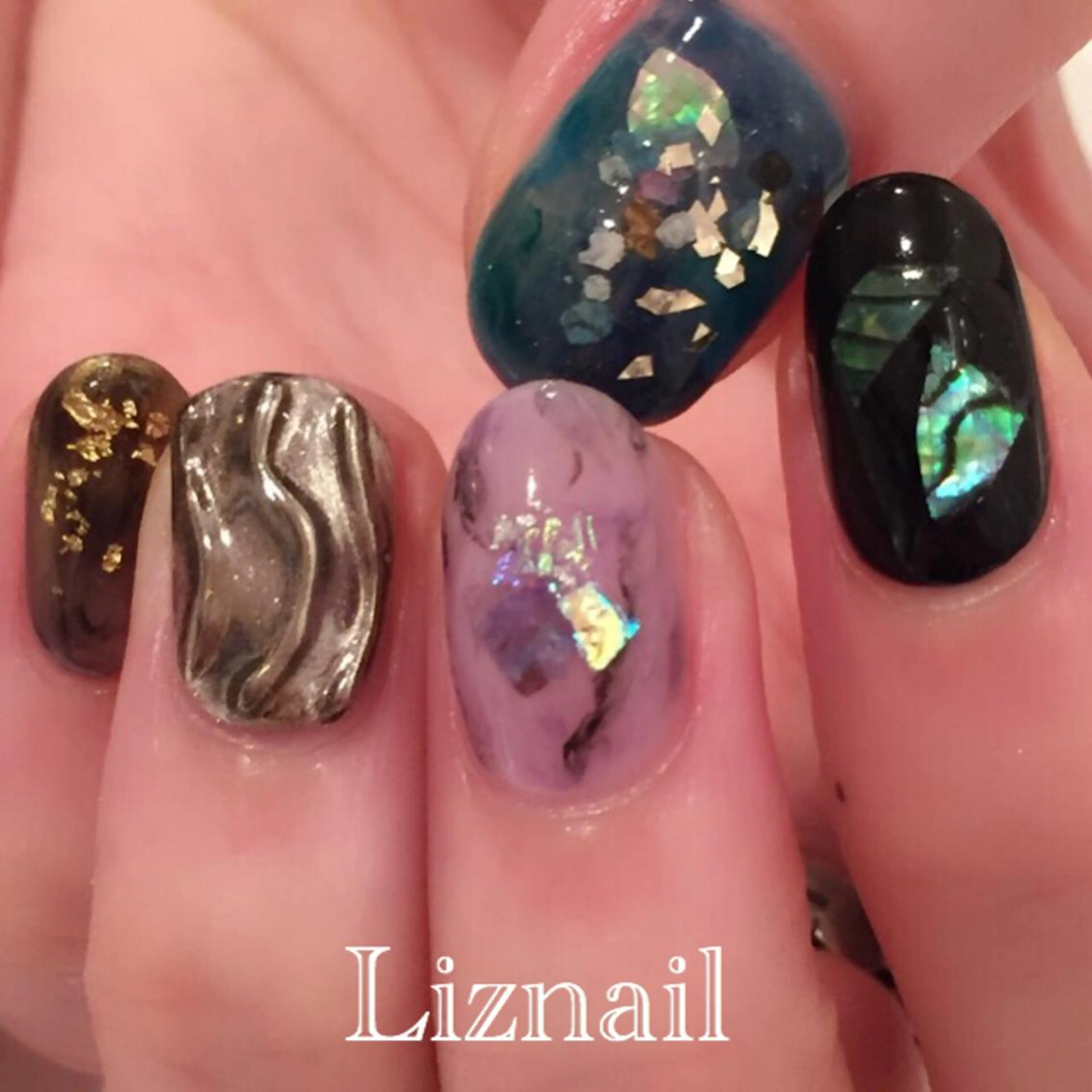 ネイル Rawr / saoriのネイルデザイン