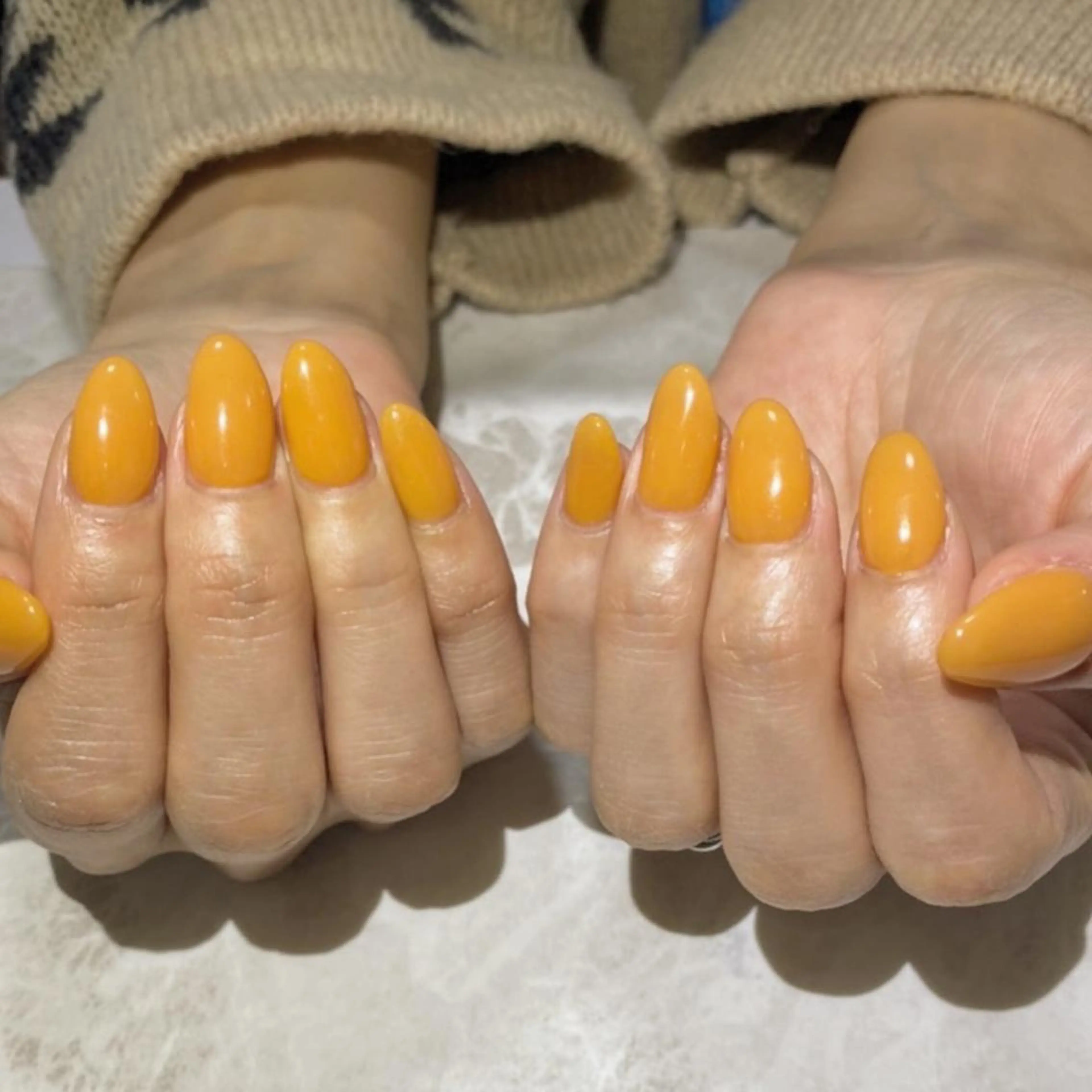 ネイル フットネイル ラメ(グリッター) ニュアンスネイル オレンジ シンプルネイル ハンドネイル nail fufla ♡yamane♡のネイルデザイン
