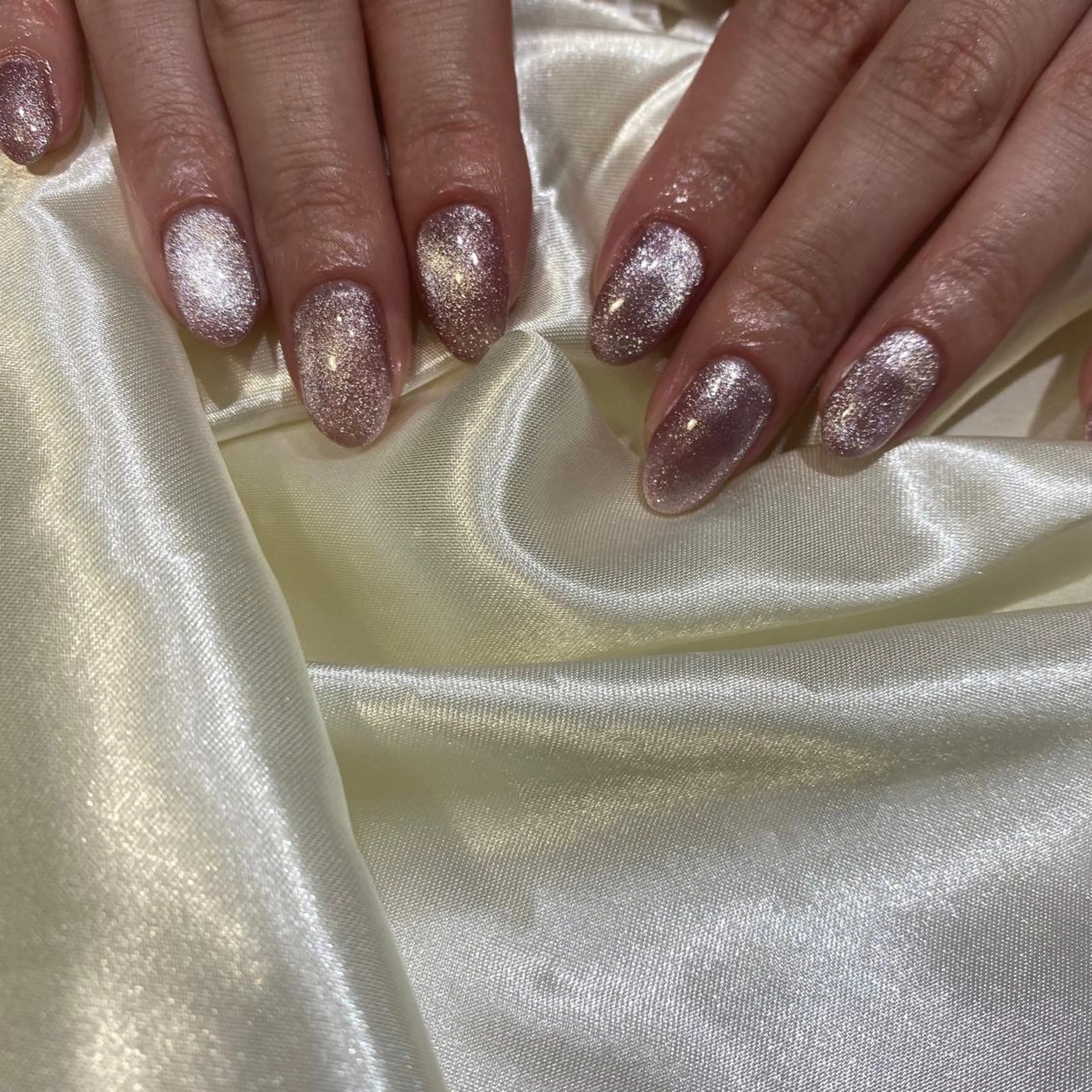 ネイル ハンドネイル 西岡 杏のネイルデザイン