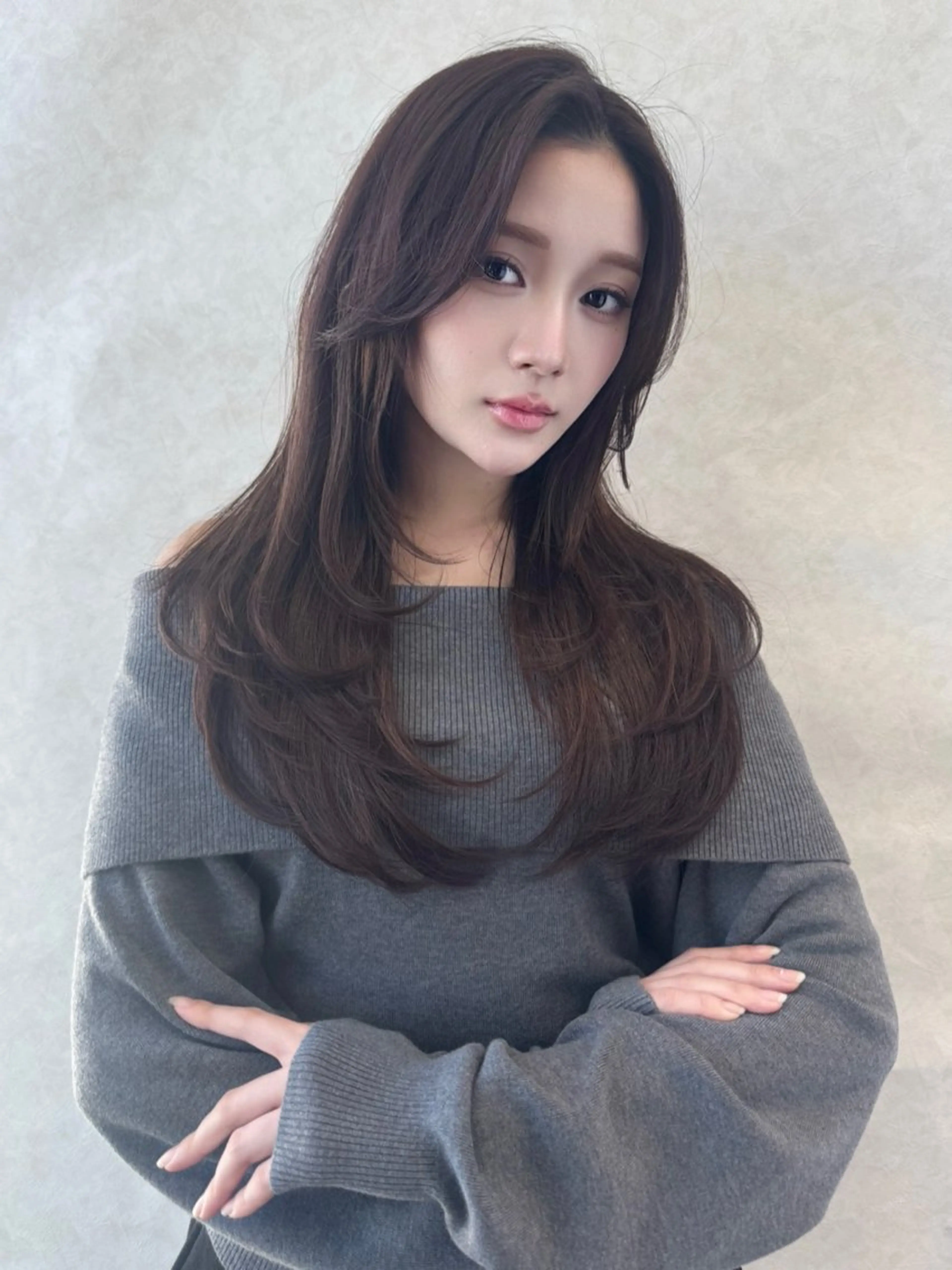 セミロング カット ヘアカラー トリートメント 新宿/レイヤー 顔周りカット溝手優太のヘアスタイル